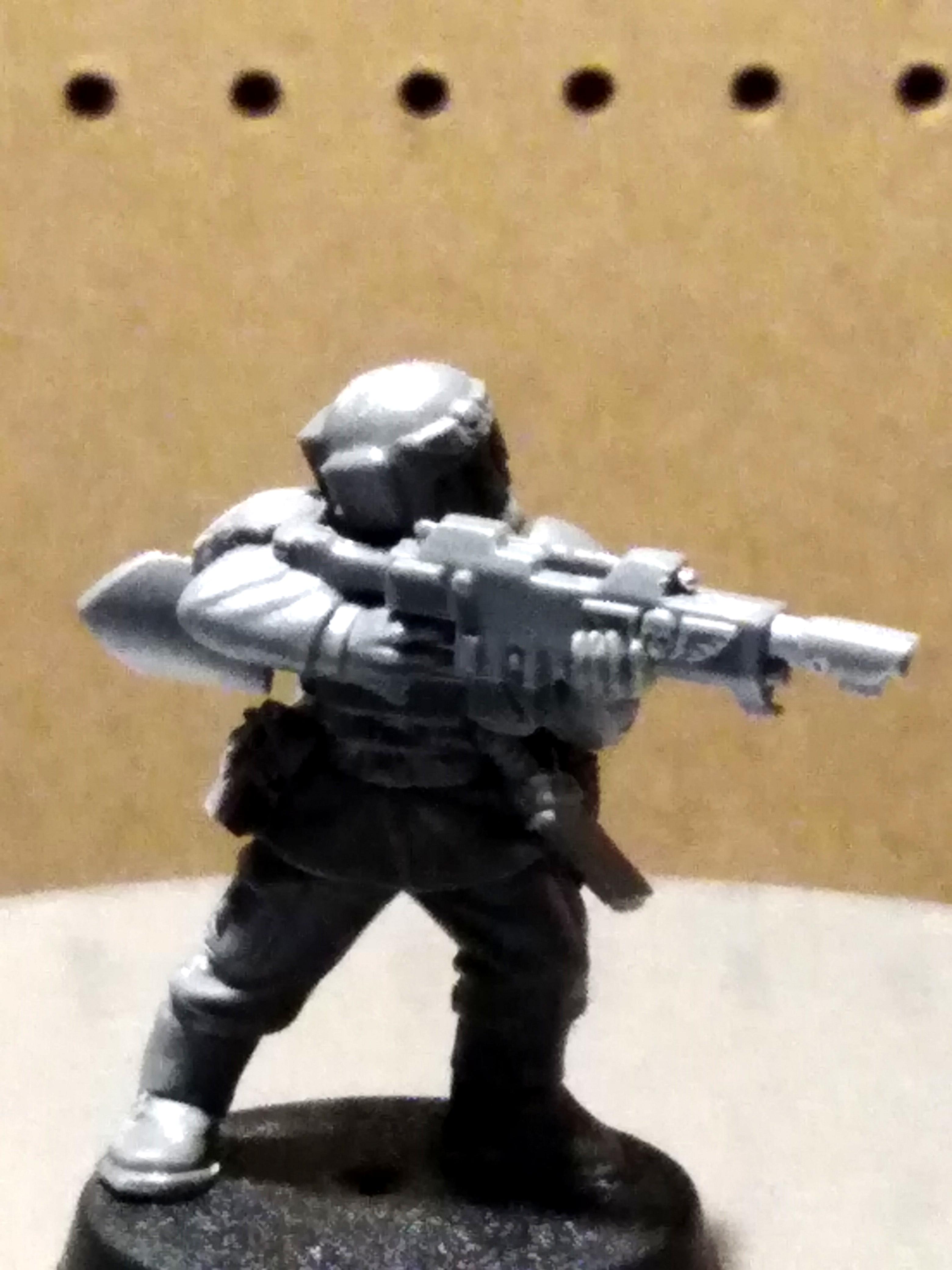 Guardsmen, Imperial Guard, Shovel