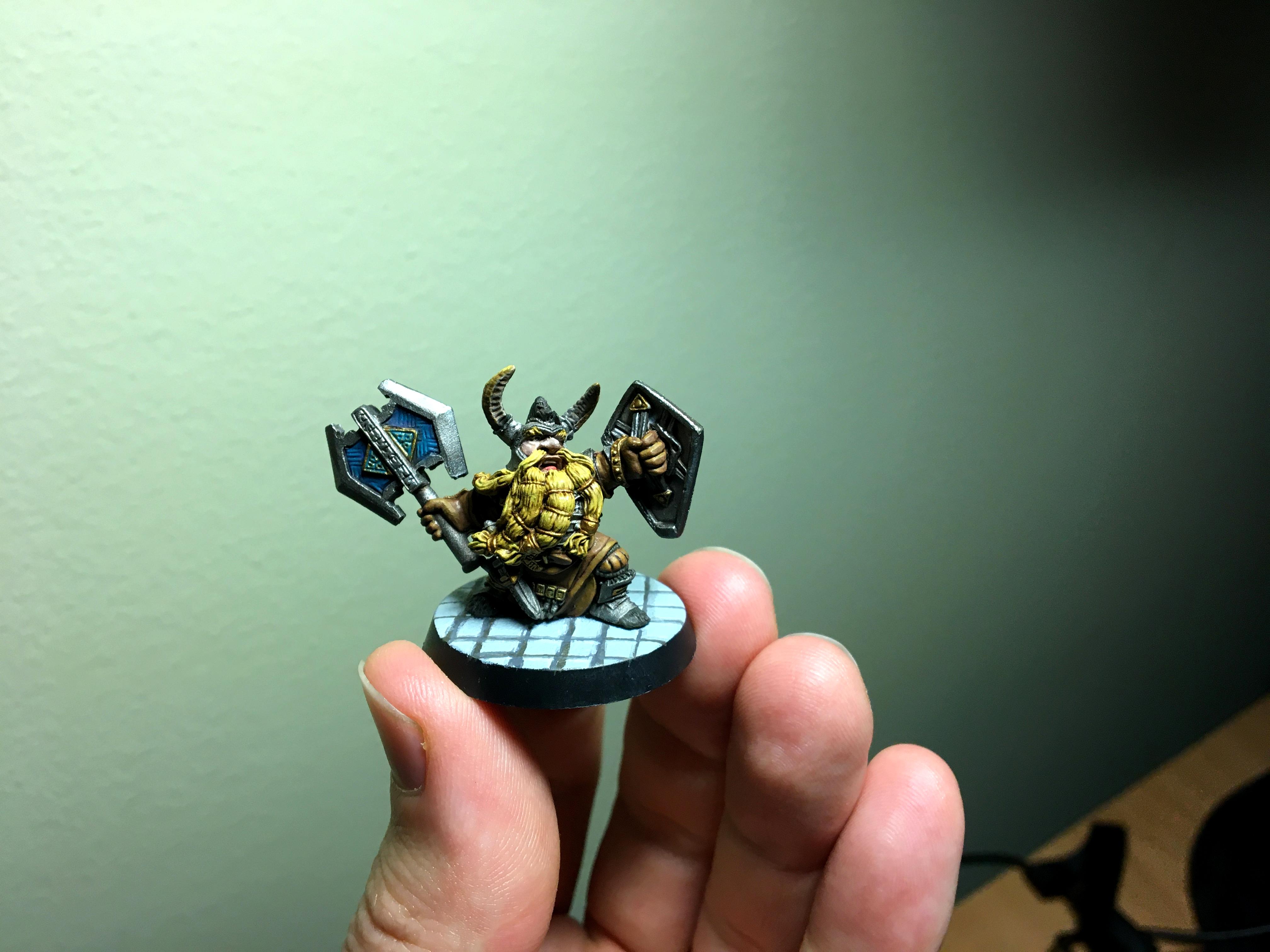 Dwarf Hero - Axehelm of Kragmarr