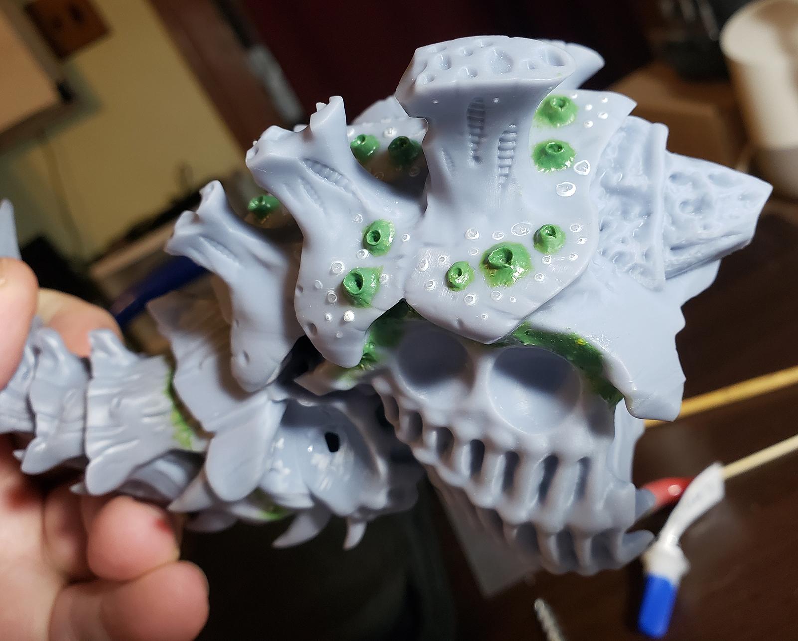 3D printed Tyranid Scythed Hierodule - Greenstuff detailing 02