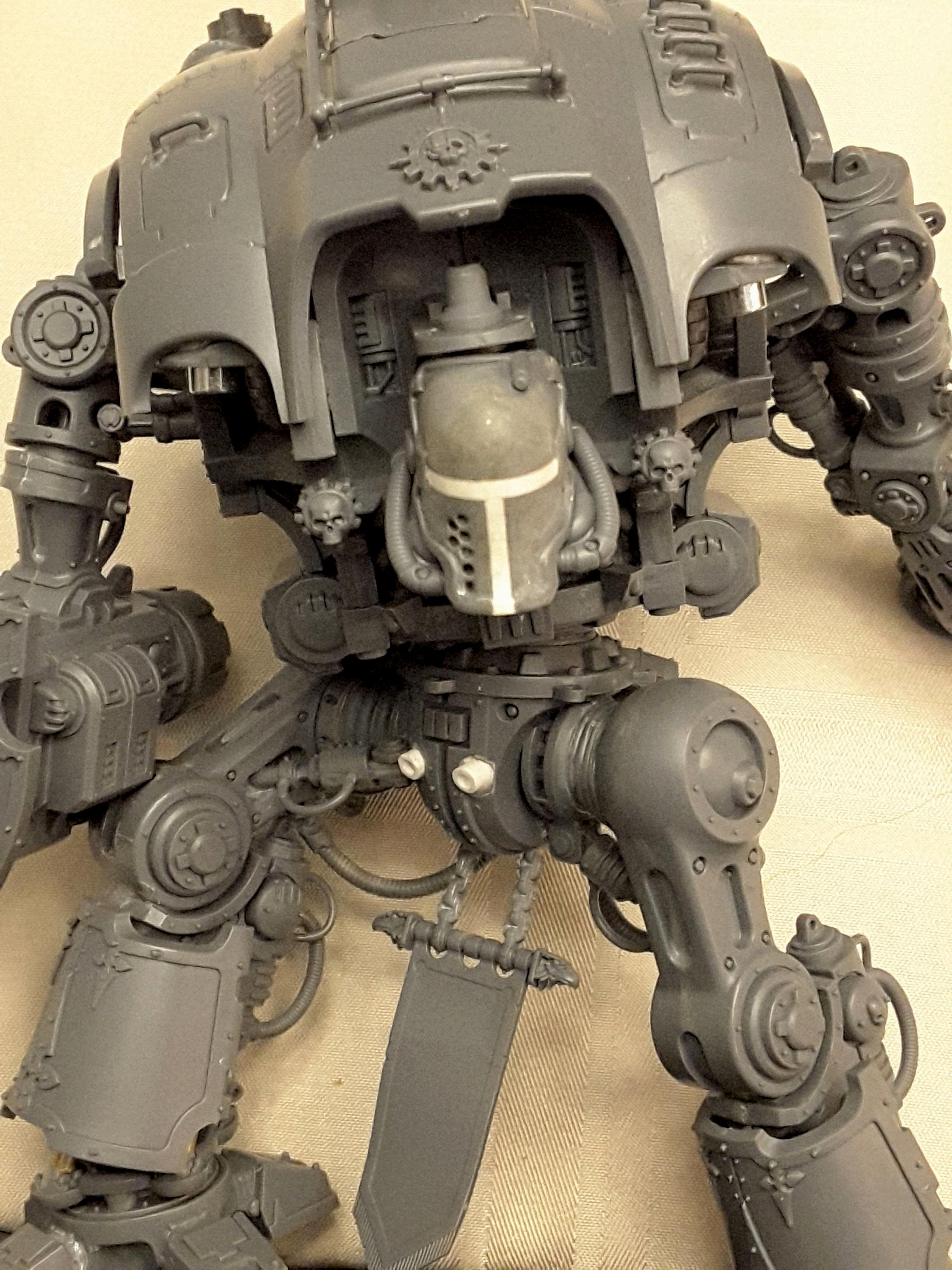 Imperial knight faceplate