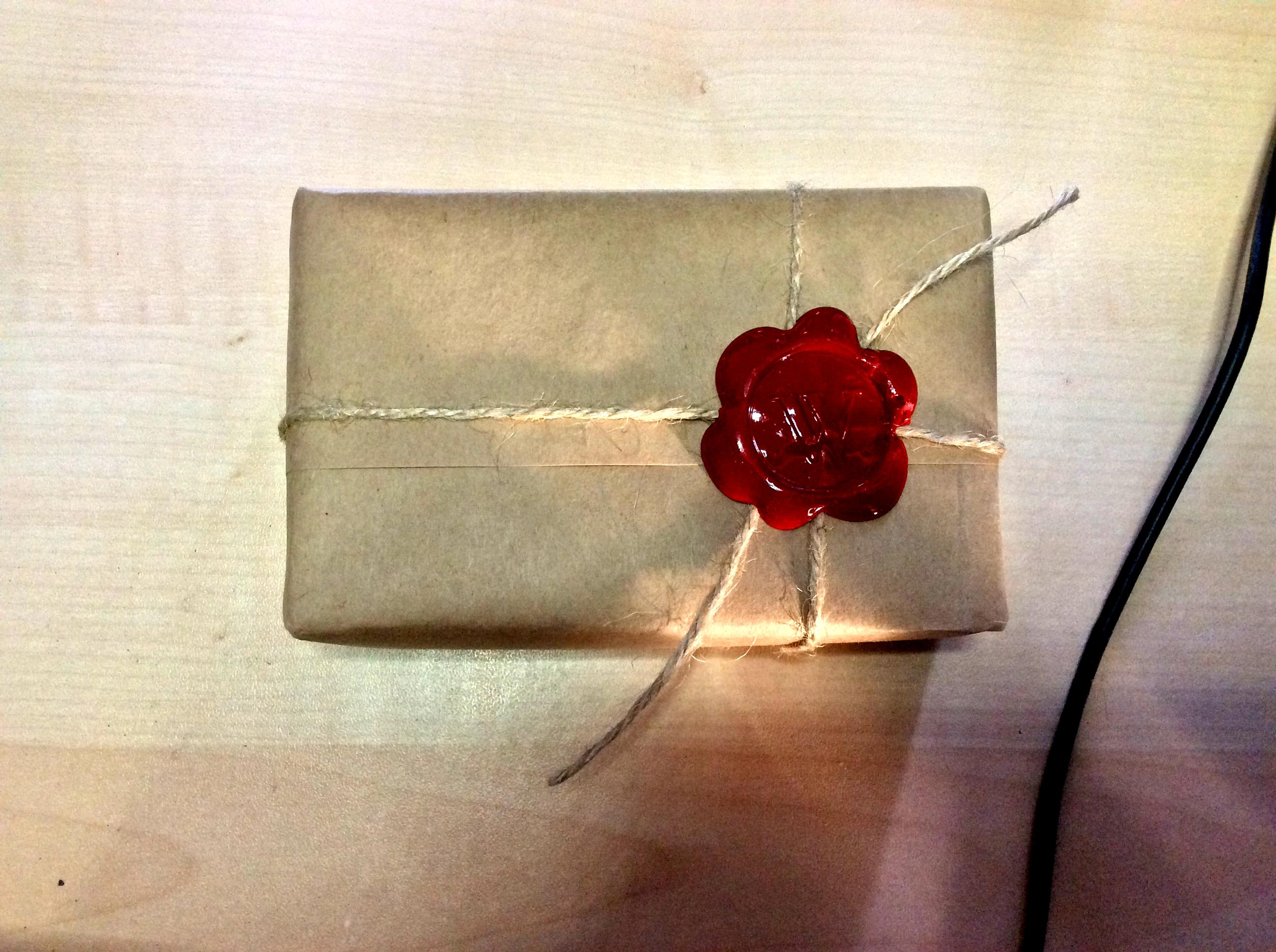 Artel W, What's in the box?