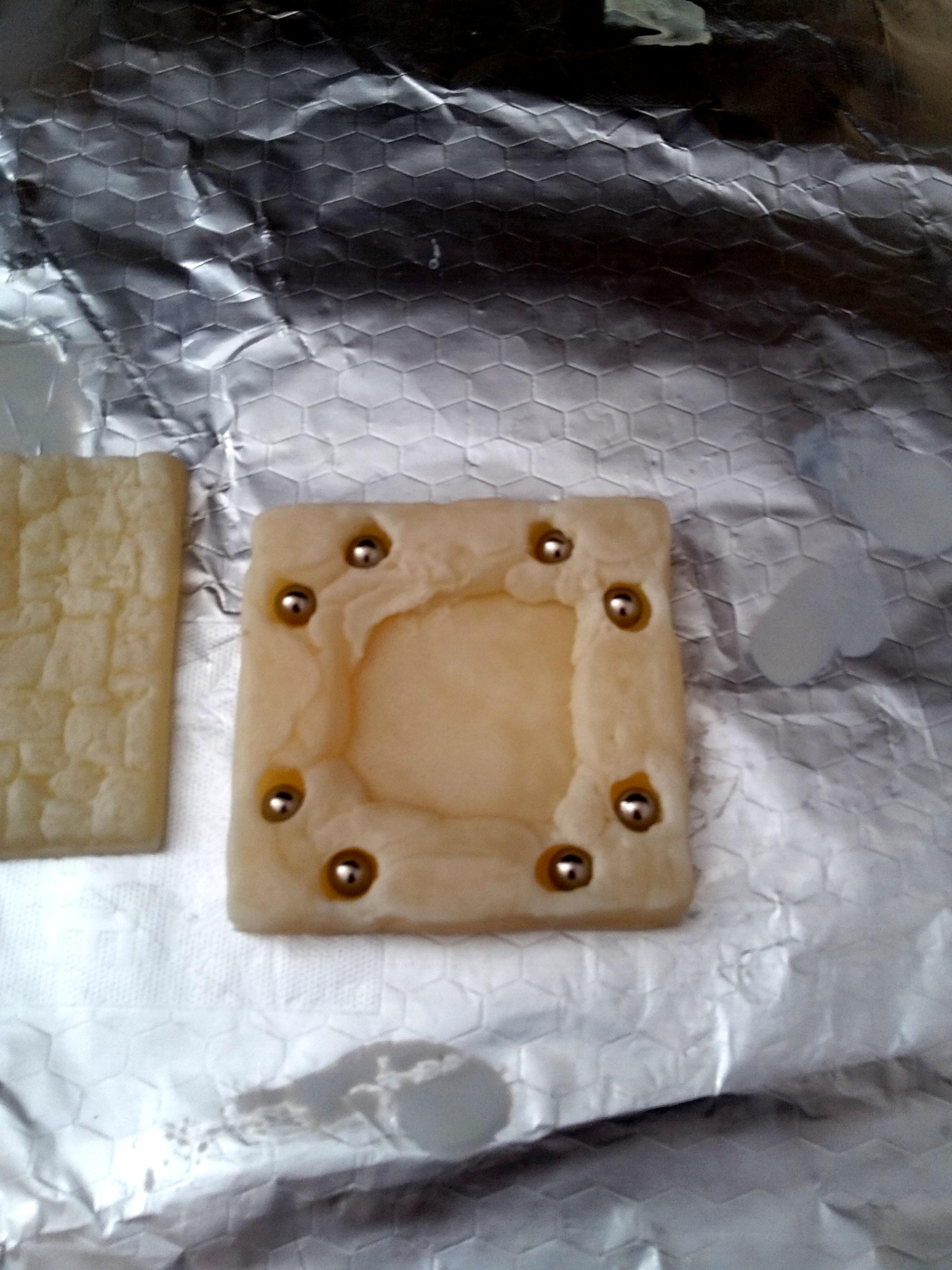 Magnets in base