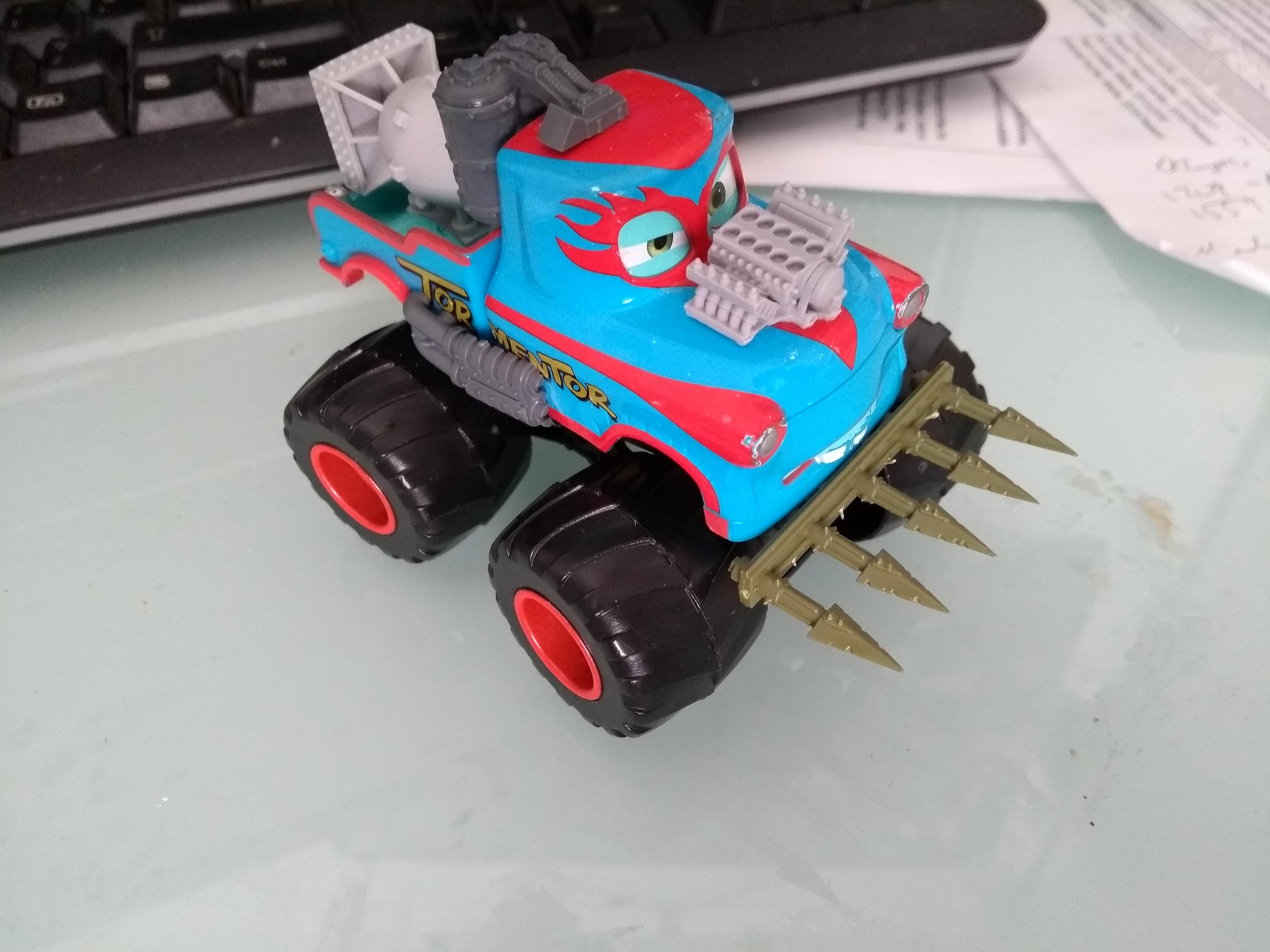 Stabby monster truck