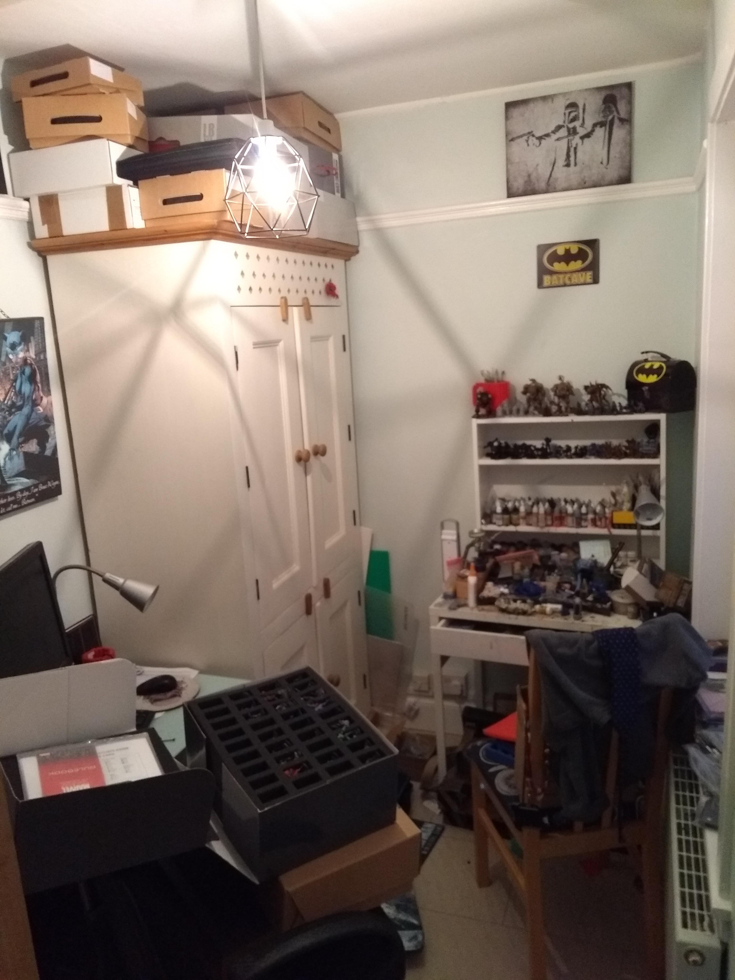 Chaos in the cave