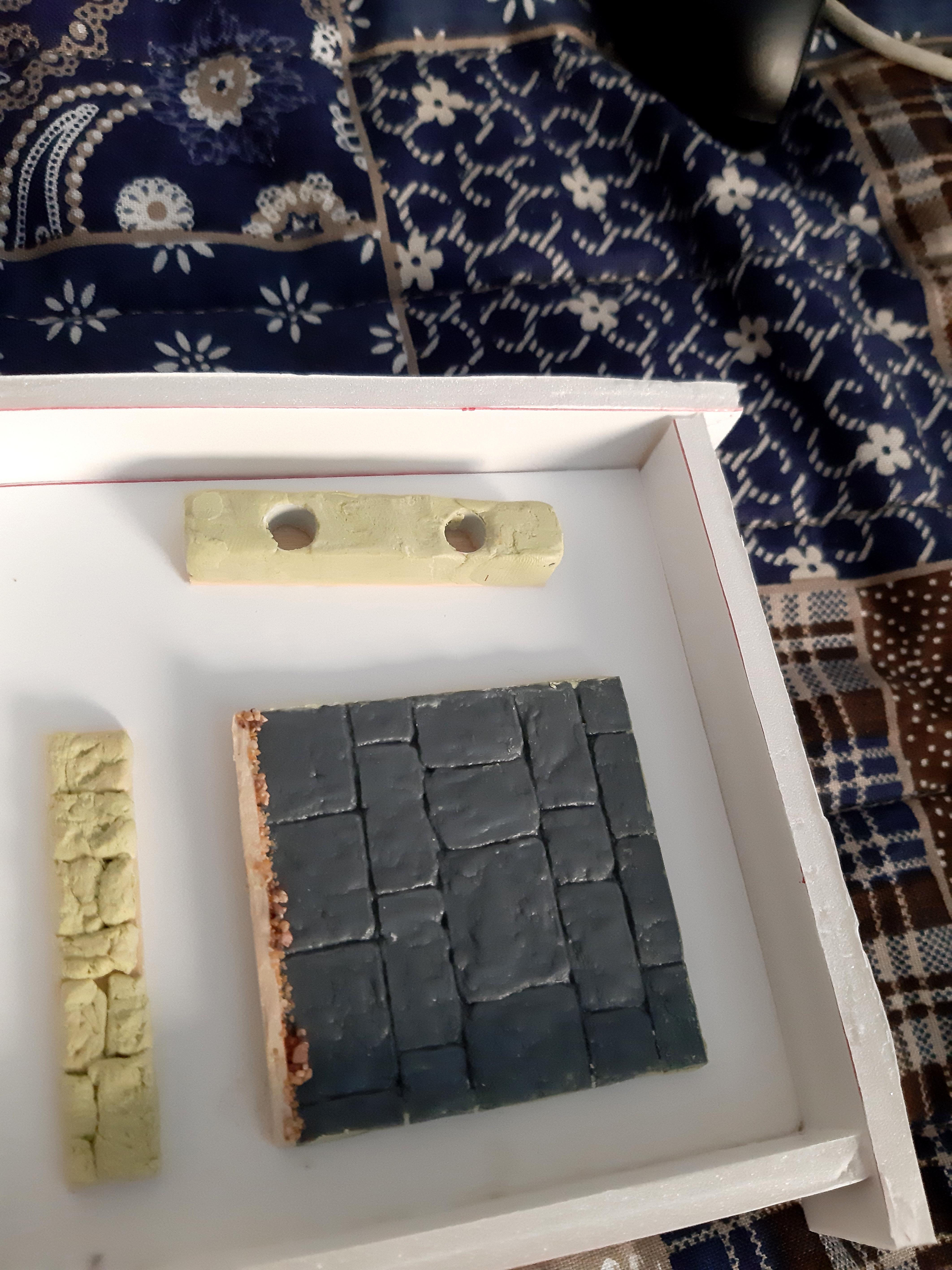 Masters for walls and spacer