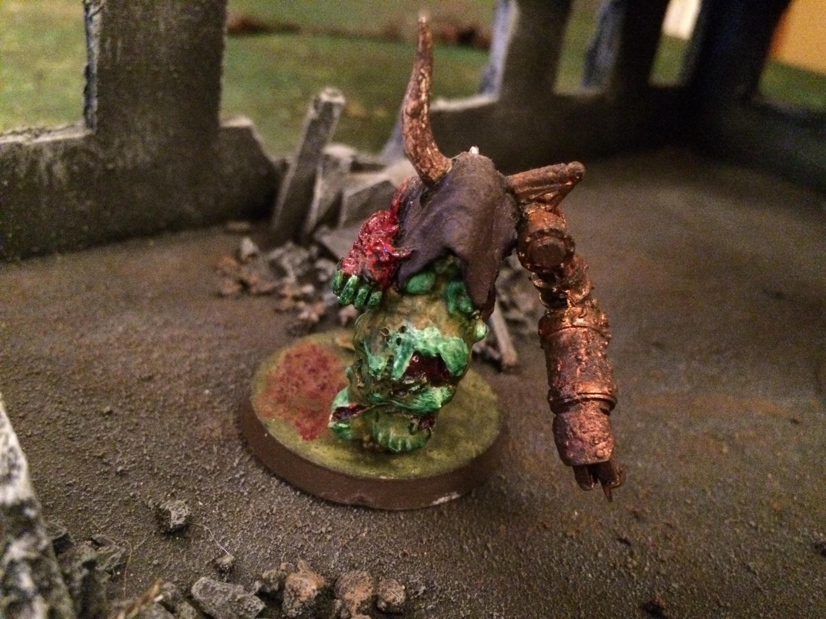and here is the Herald of Nurgle carrying his bundles of joy but one fell on ground