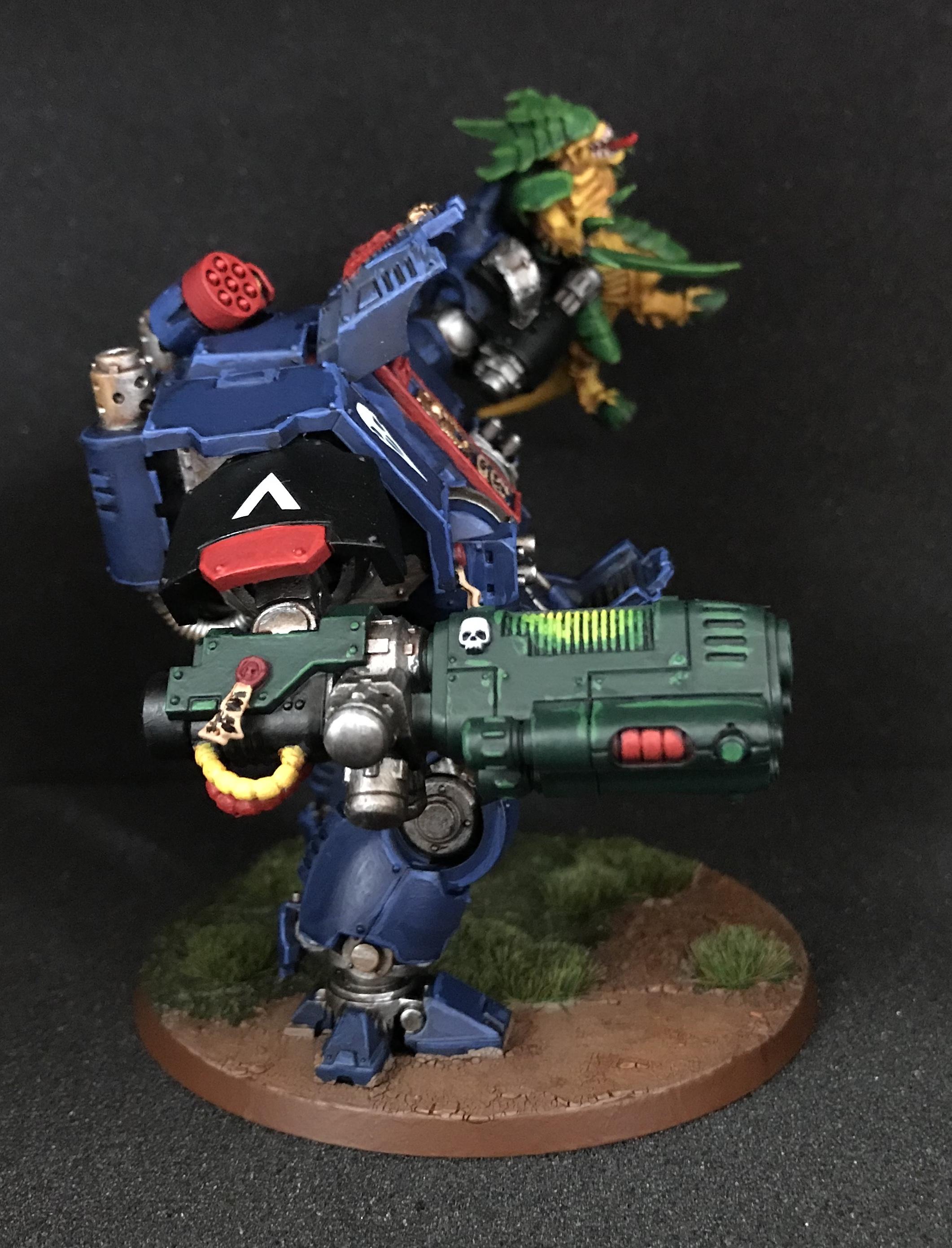 Finished Night Ravens Redemptor lifting Tyranid Warriror - right