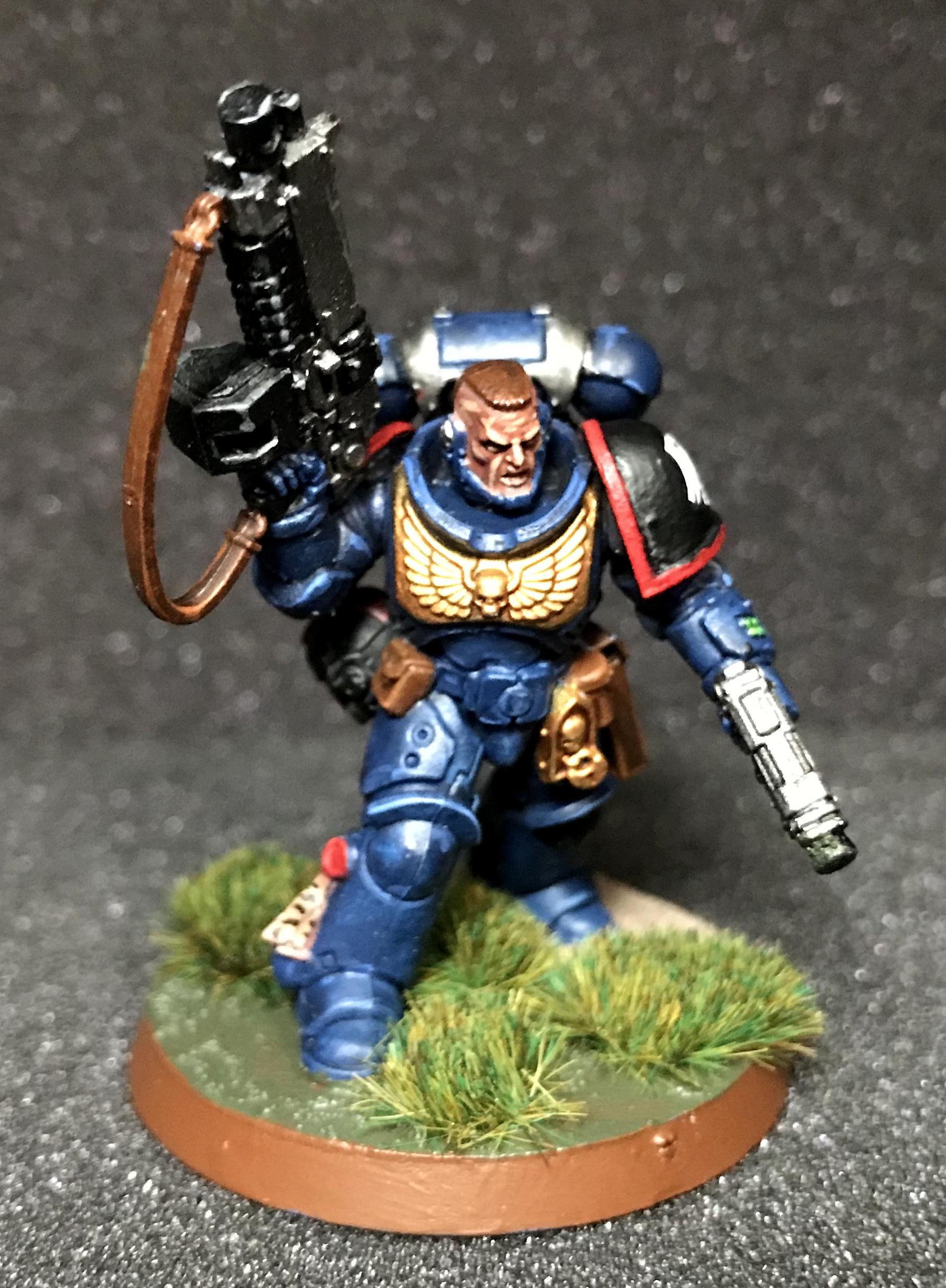 Miniatures, War Games Wh40k Primaris Space Marine Lieutenant with Auto ...