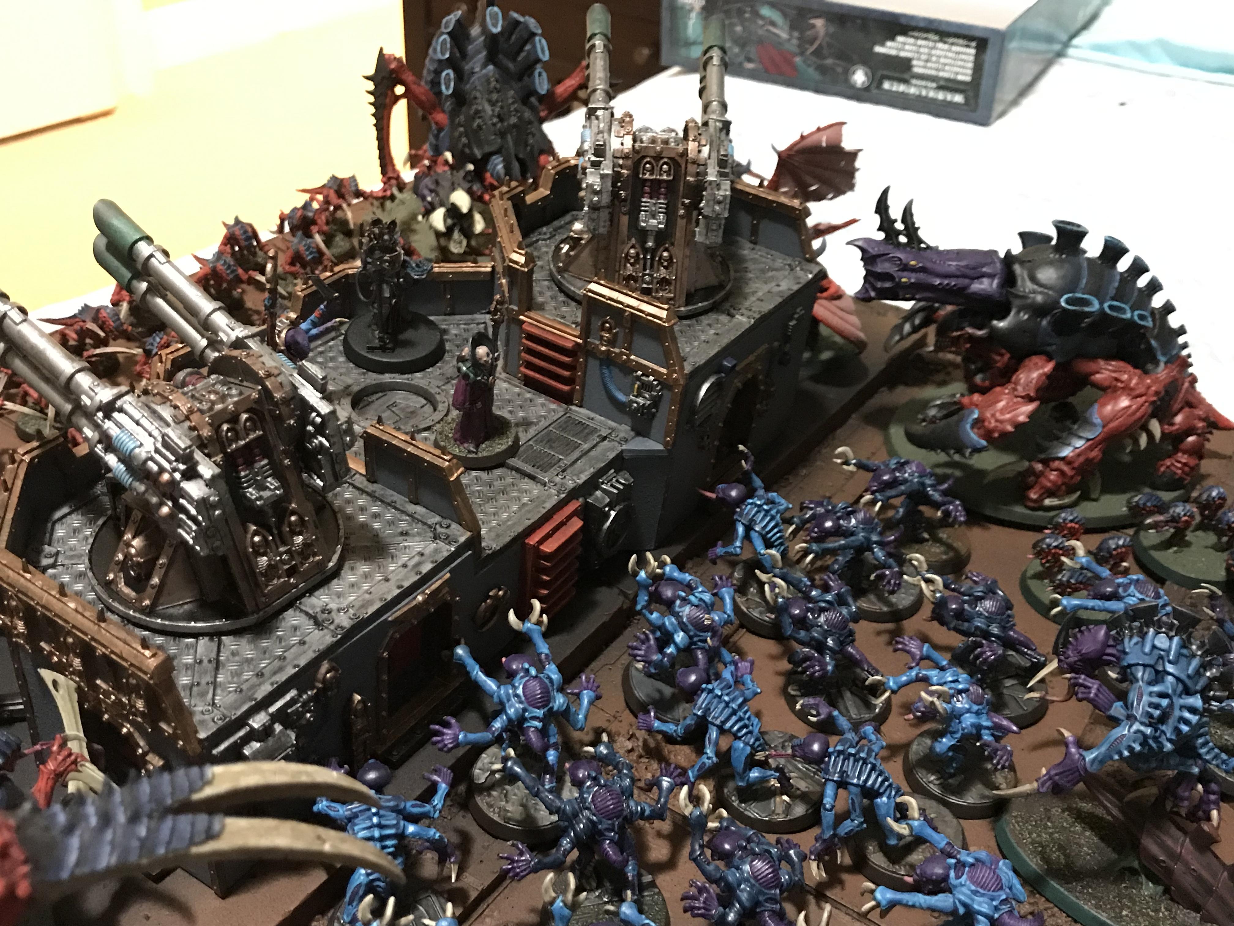 Tyranid attack