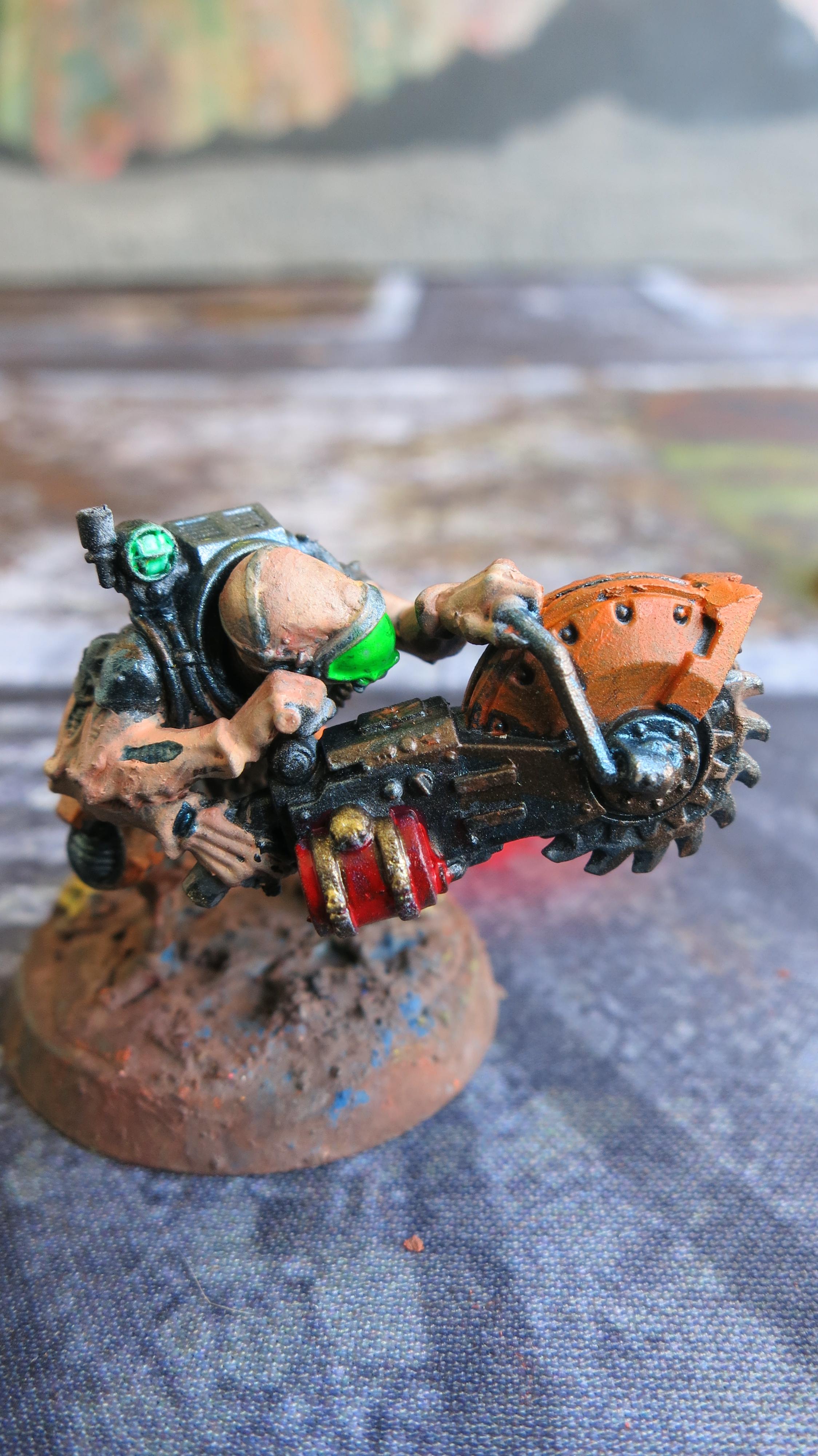Acolyte Hybrid, Genestealer Cult, Heavy Rock Saw