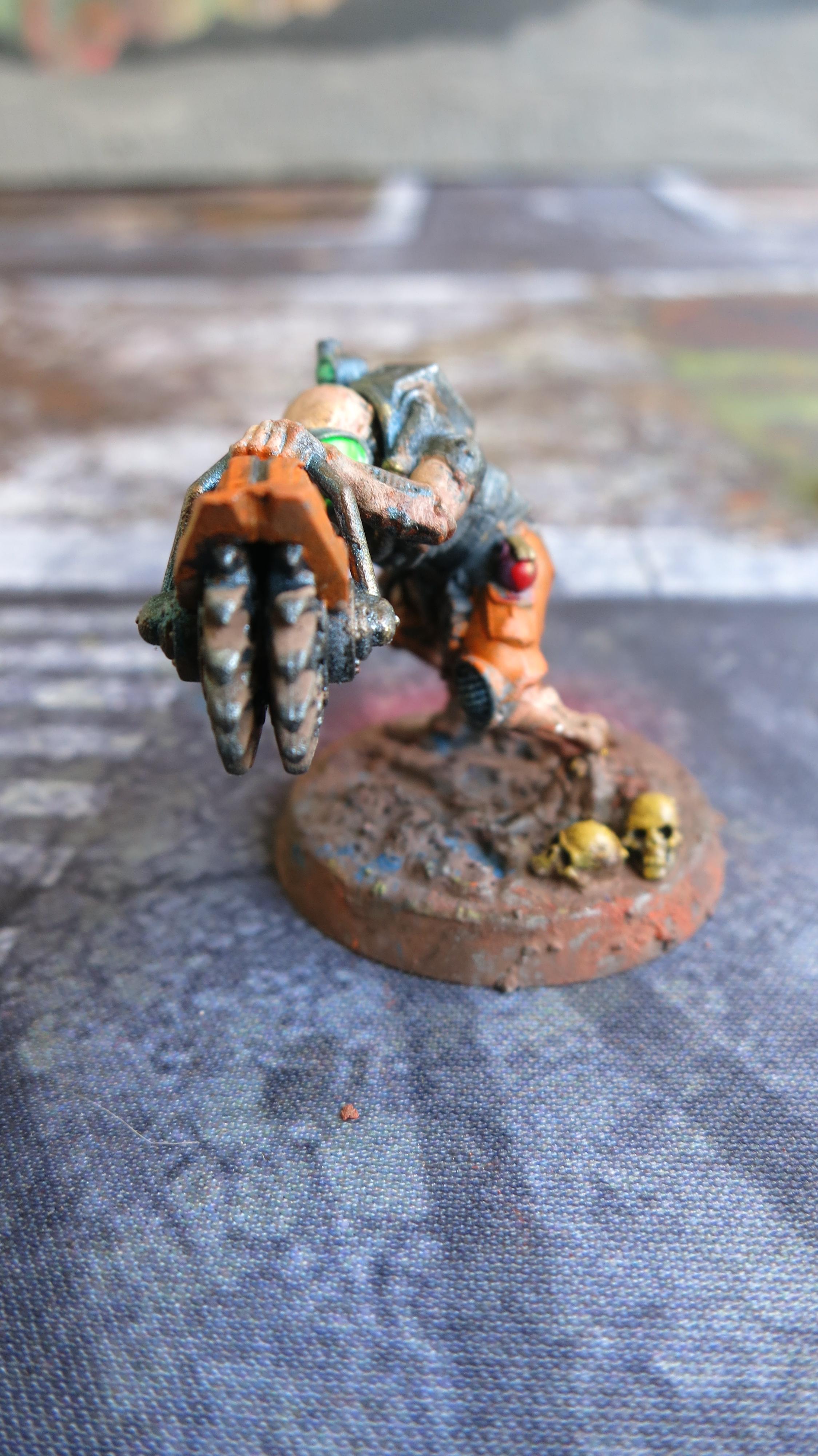 Acolyte Hybrid, Genestealer Cult, Heavy Rock Saw