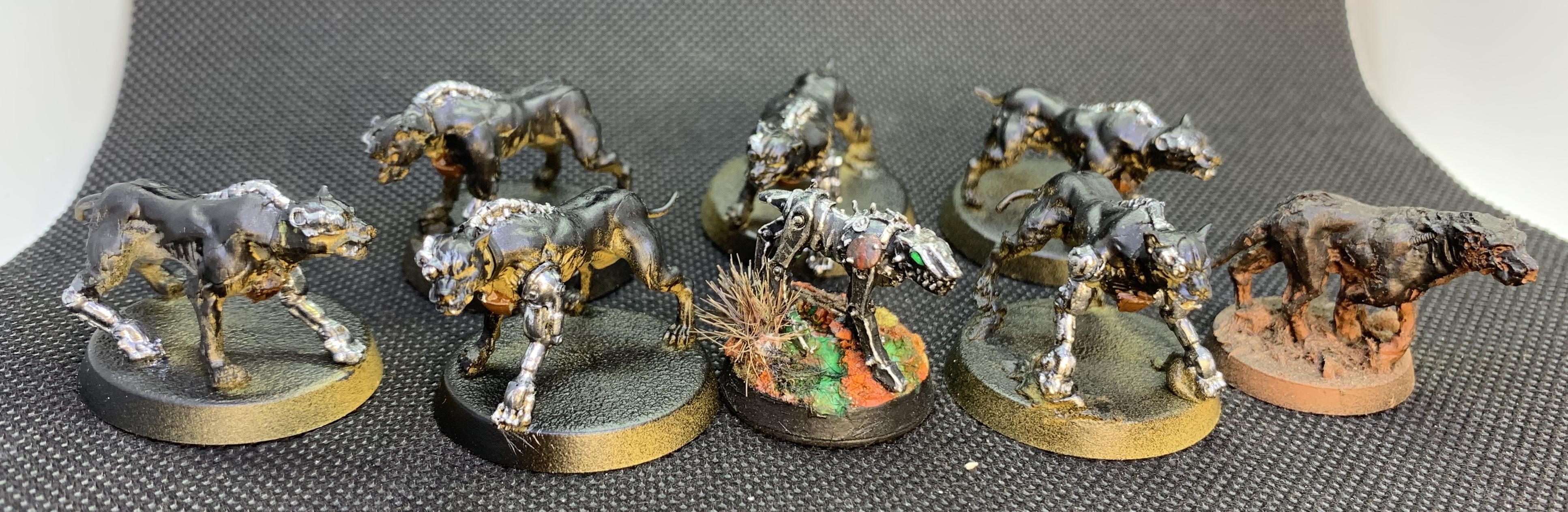Adeptus Arbite Cyber Mastiffs (P.I.P.)