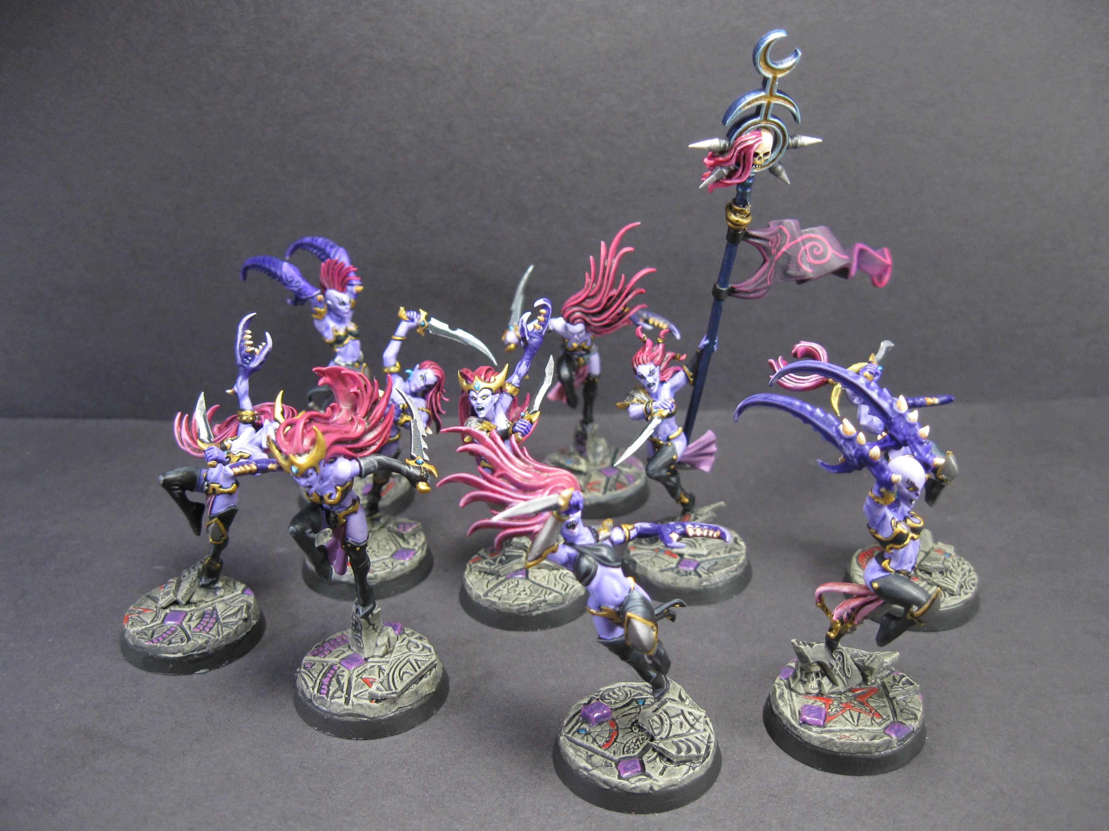 Carrero Arts, Carreroarts, Daemonettes, Demons Of Slaanesh, Miniature Painting, Painted Miniature, Painted Warhammer, Pro Painted, Pro Painted Miniature, Slaanesh, Warhammer Aos, Warhammer Fantasy, Warhammer Painted Miniature, Warhammer Painting