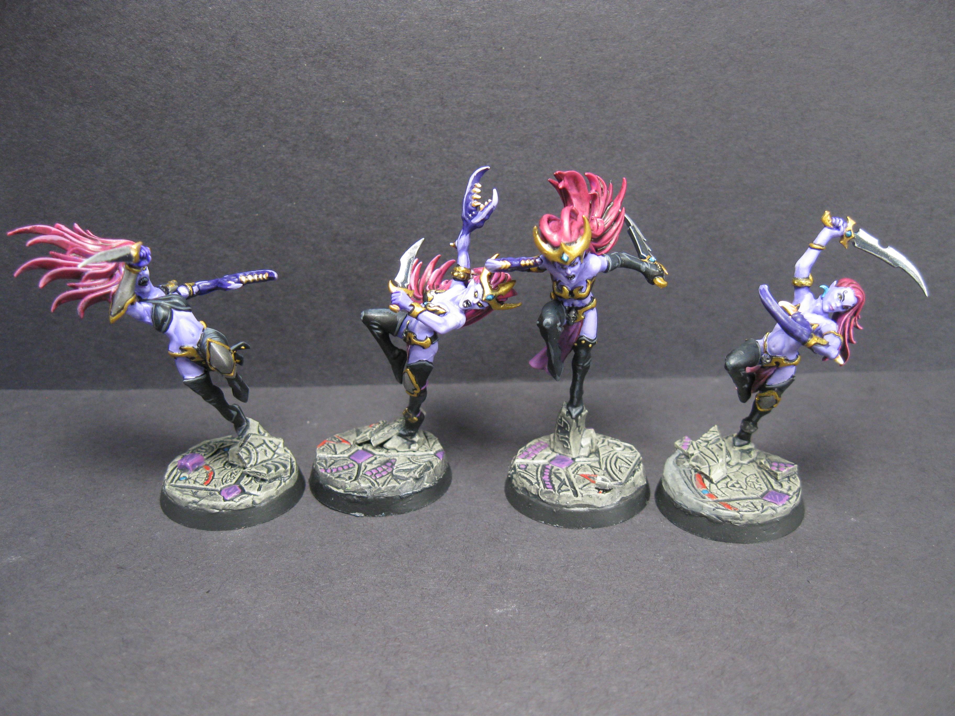 Carrero Arts, Carreroarts, Daemonettes, Demons Of Slaanesh, Miniature Painting, Painted Miniature, Painted Warhammer, Pro Painted, Pro Painted Miniature, Slaanesh, Warhammer Aos, Warhammer Fantasy, Warhammer Painted Miniature, Warhammer Painting