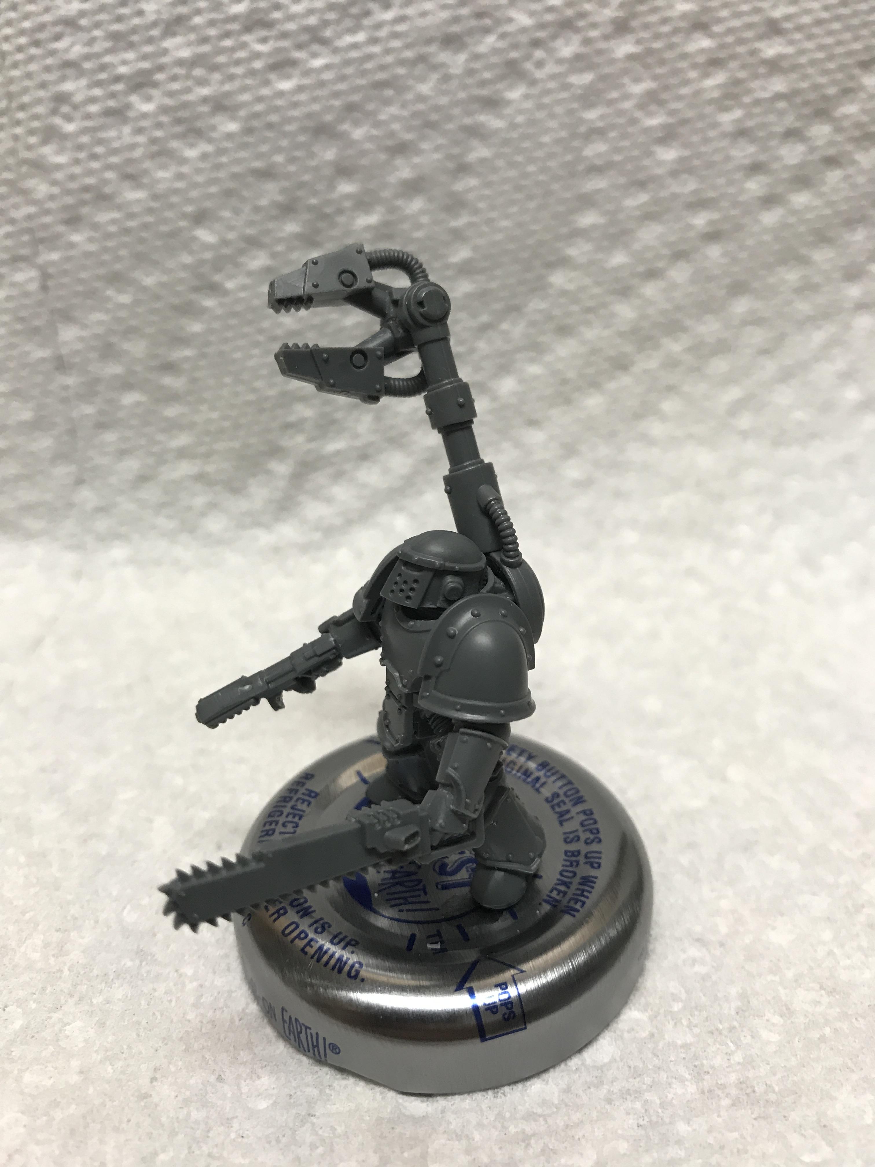 IH techmarine mkiii custom servo arm 2
