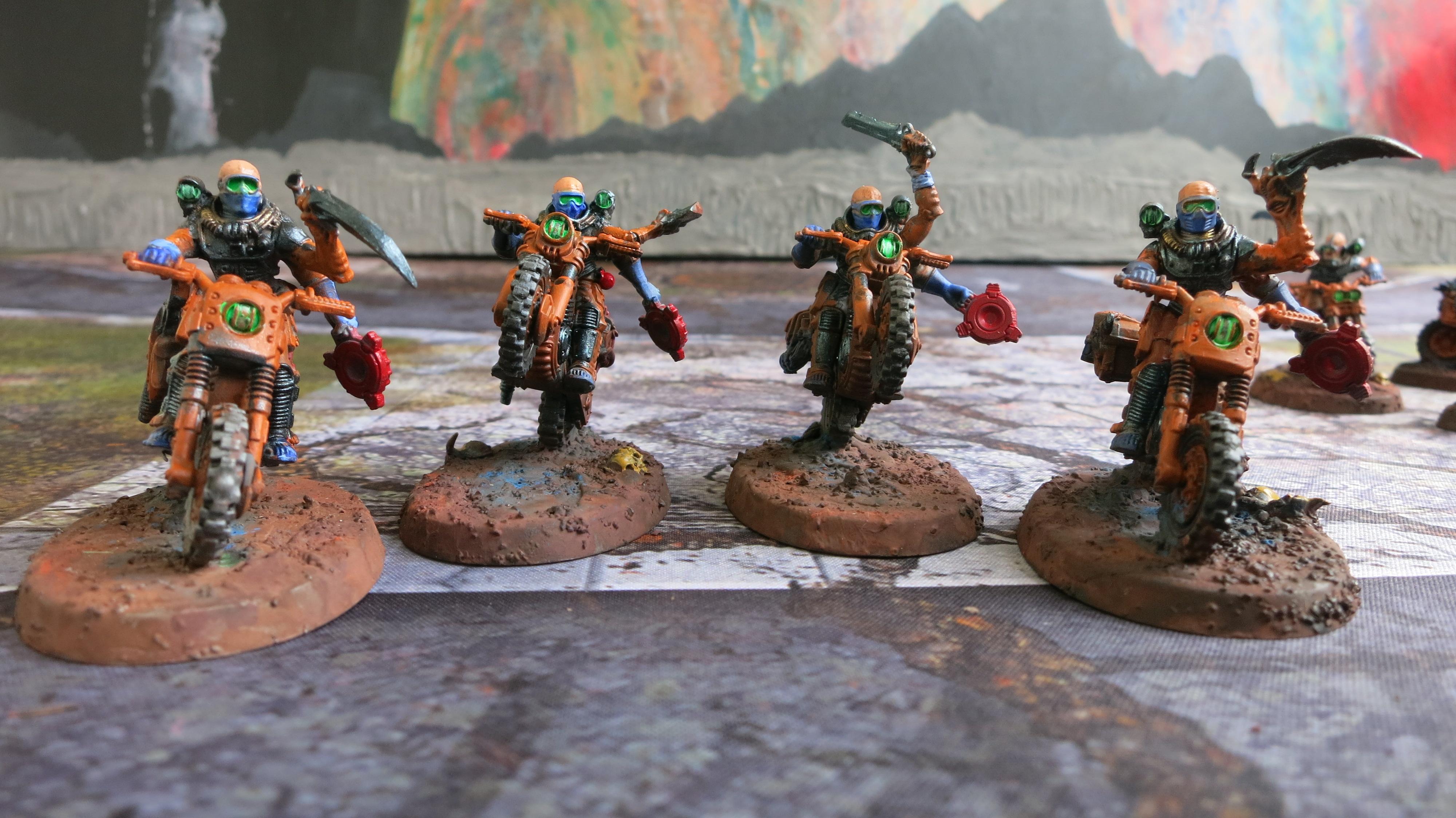 Atalan Jackal, Cultist Knife, Demolition Charge