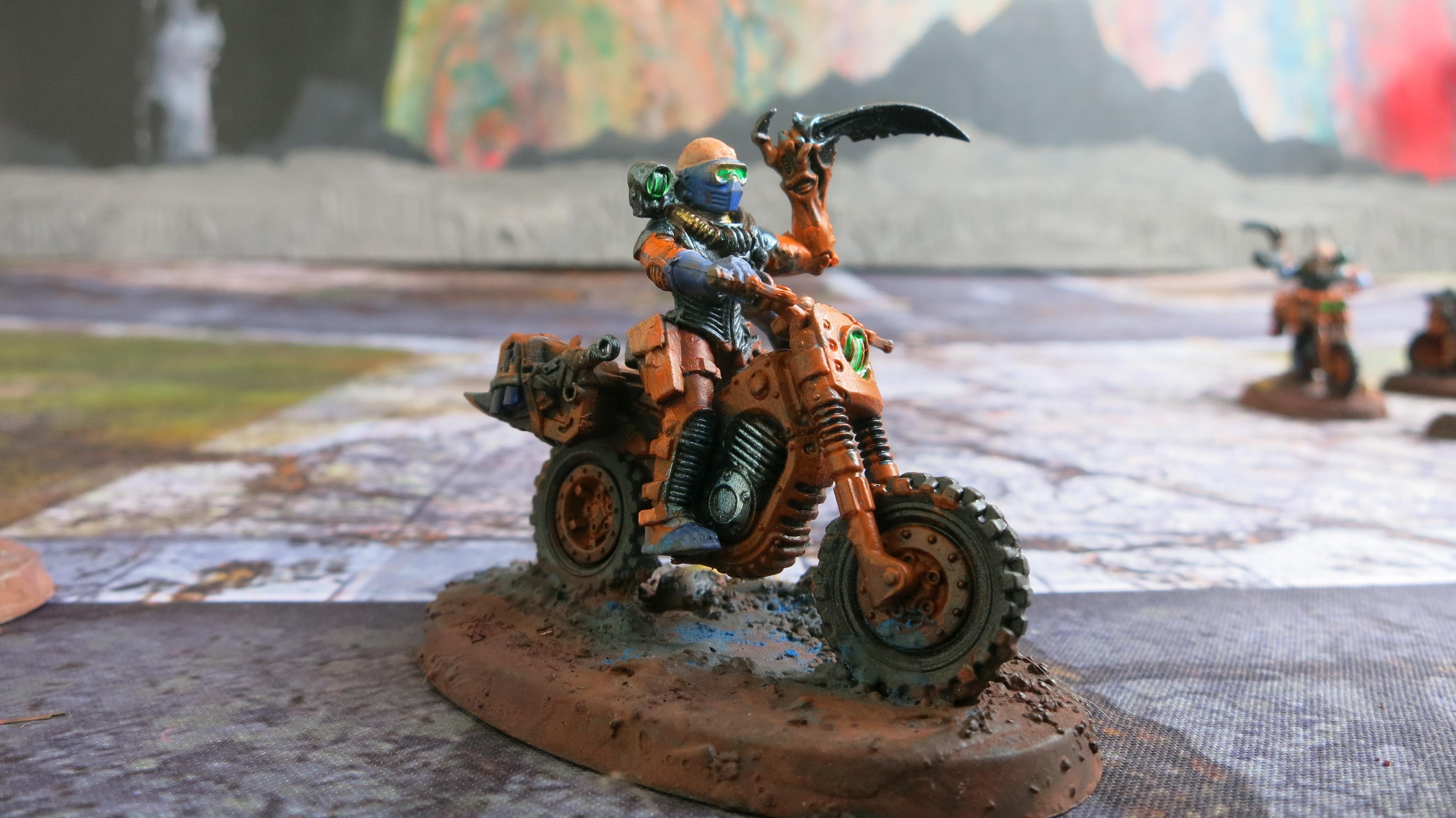 Atalan Jackal, Cultist Knife, Demolition Charge
