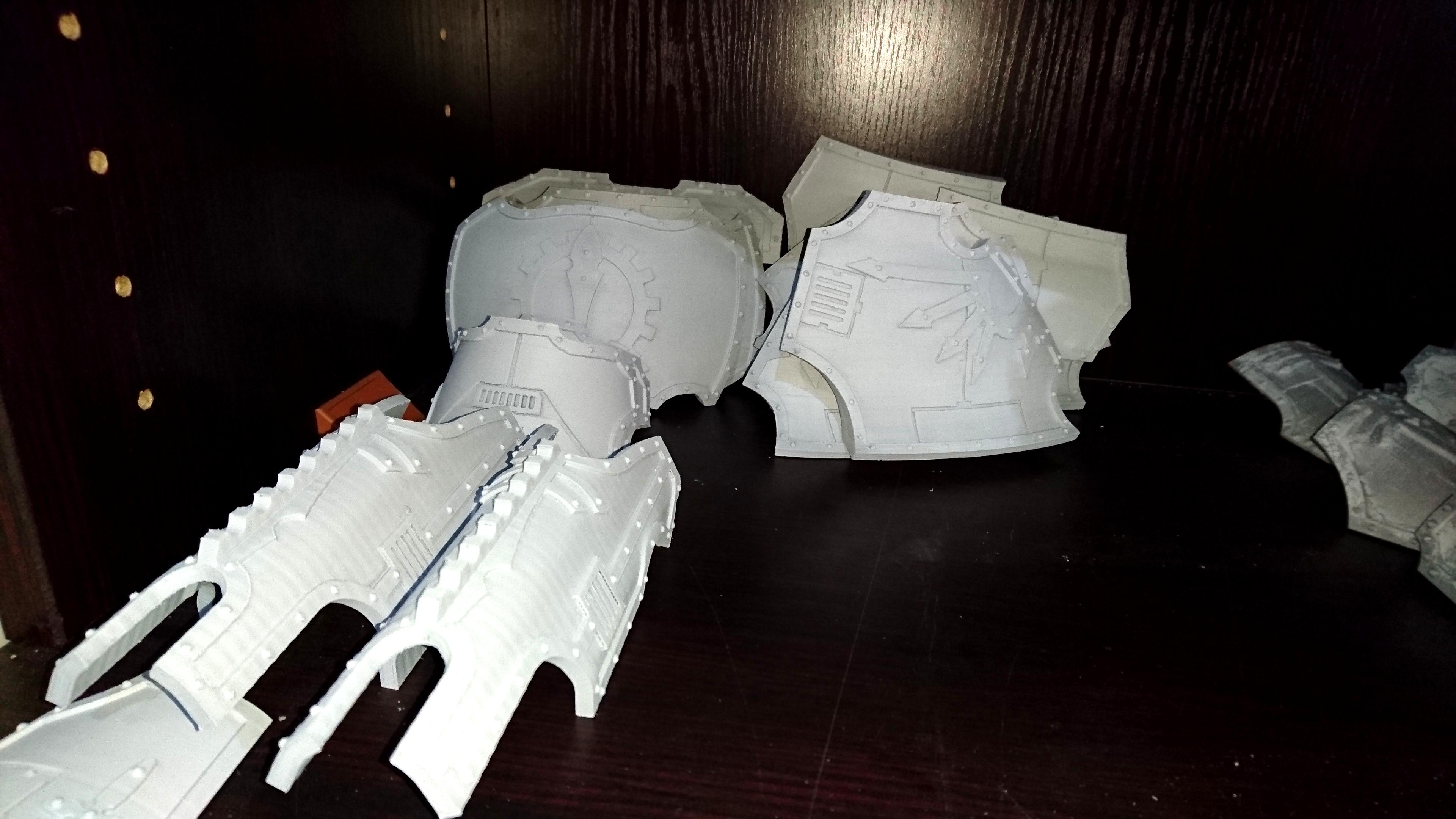 Primed armour plates