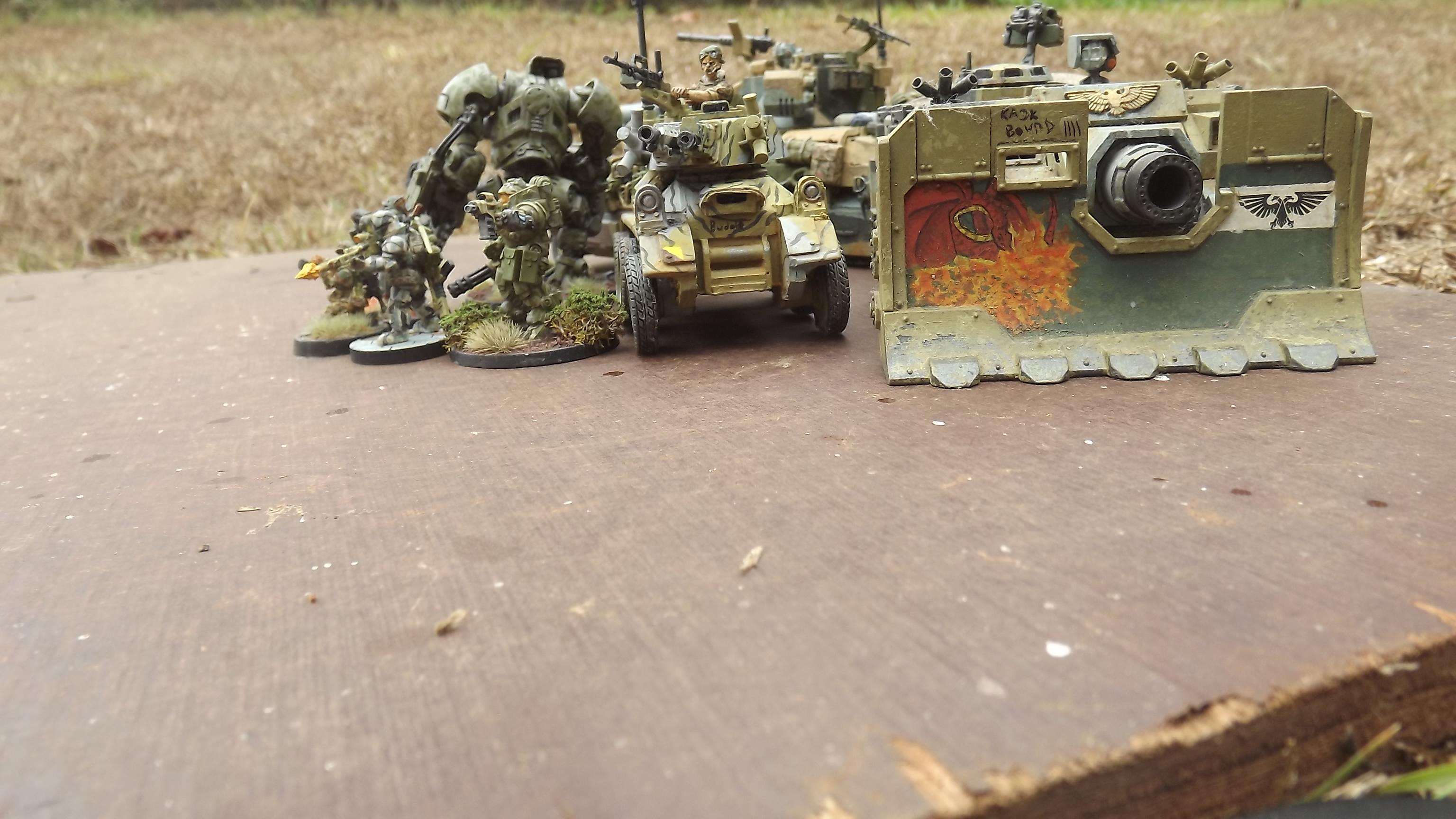 Comine arms gun