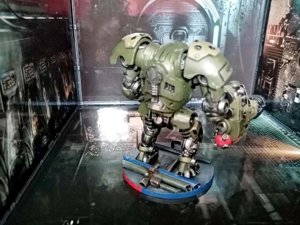 Avp, CM Exeoskeleton (back view)