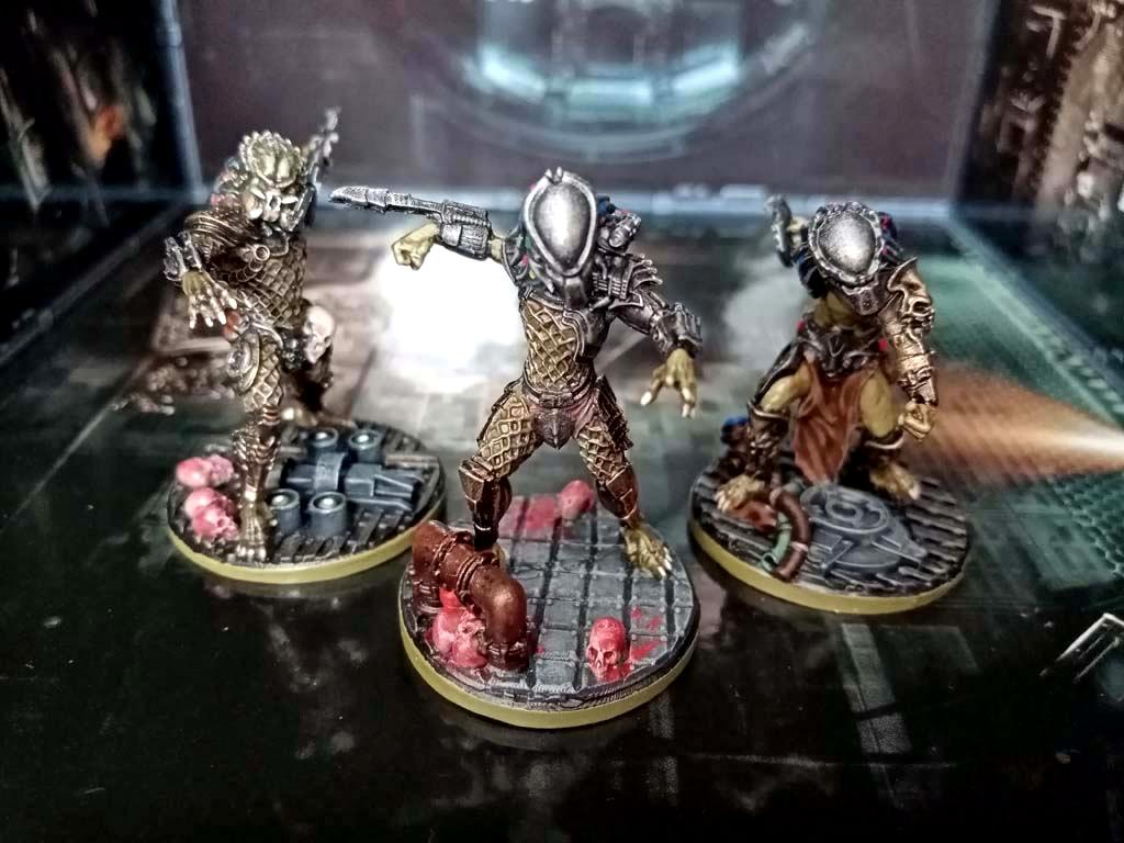 Avp, Predators