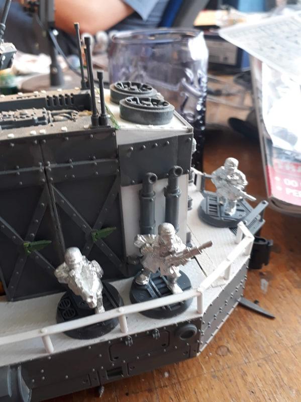 Imperial Guard, Train
