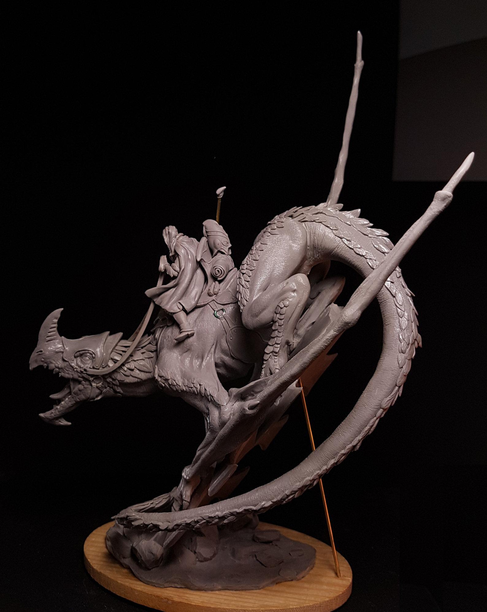 Elwin Luthais &amp; Rymmaig, The Forest Dragon Side View