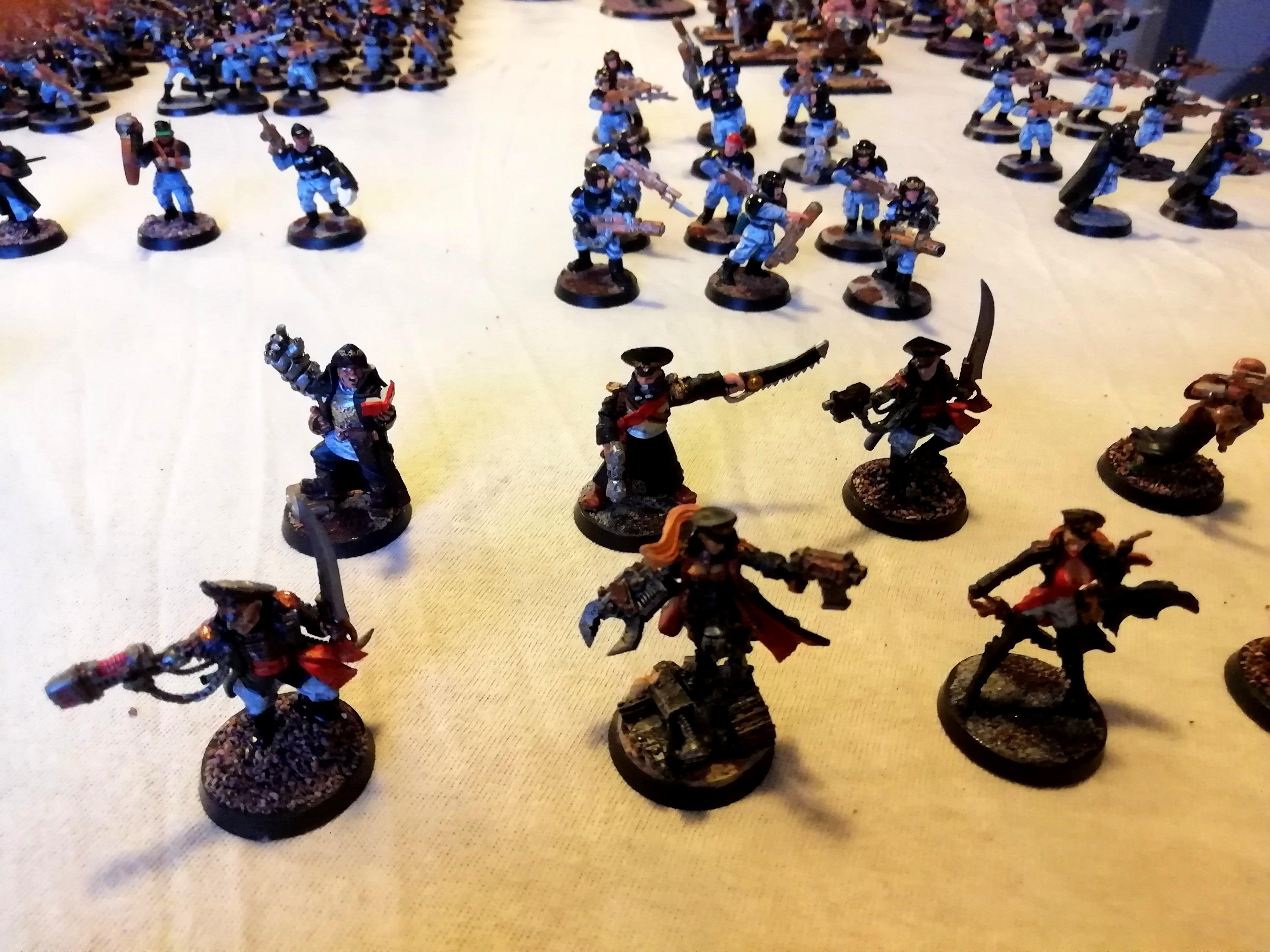 Astra Militarum, Commissars