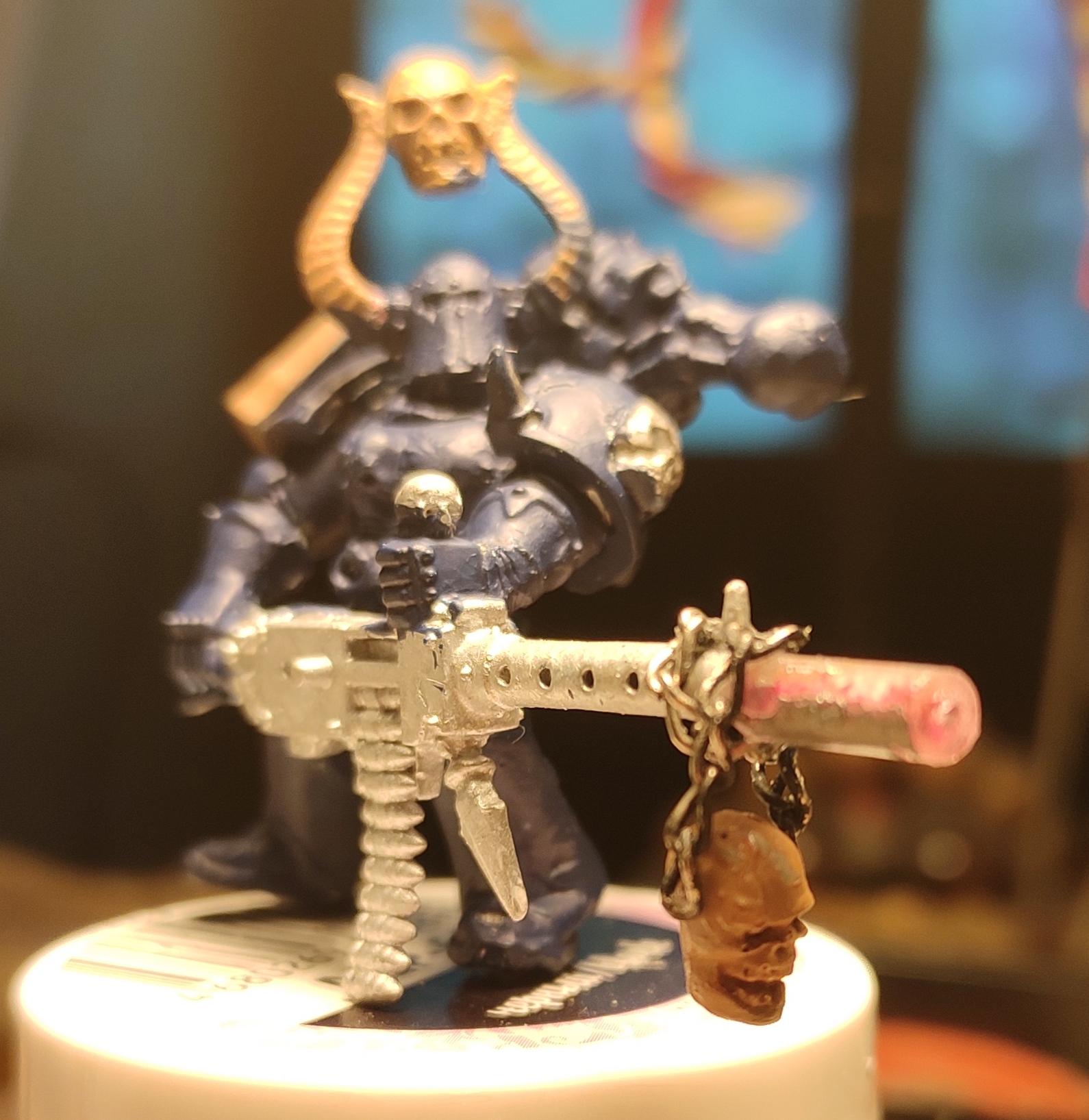 Ave Dominus Nox, Blurred Photo, Chaos, Chaos Space Marines, Chaos Undivided, Conversion, Epoxy, First Claw, Havoc, Heavy Stubber, Heresy, Heretic Astartes, Infantry, Kitbash, Macro, Mercutian, Night Lords, Putty, Traitor Legions, Trophy, Warhammer 40,000, Work In Progress