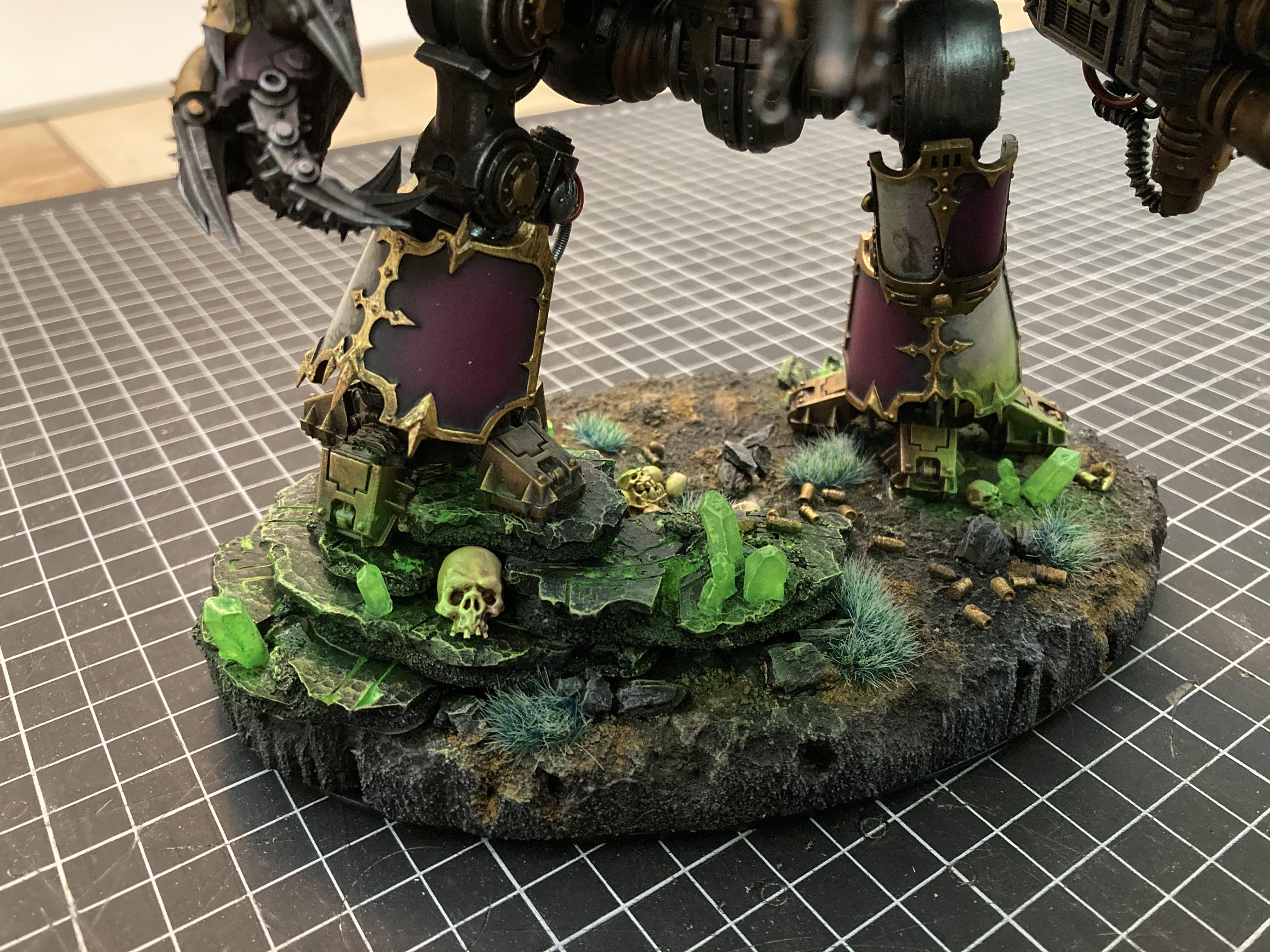 Base with added tufts and pigments