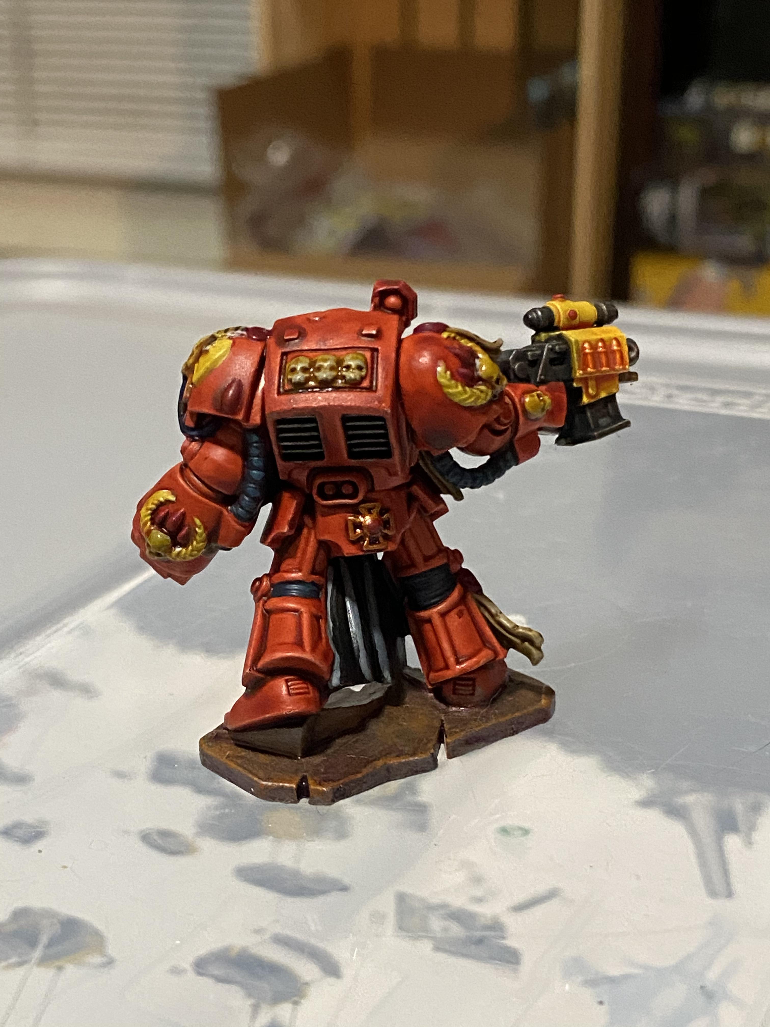 Blood Angels, Contrast Paint, Gold, Red, Space Hulk, Space Marines, Warhammer 40,000, Yellow