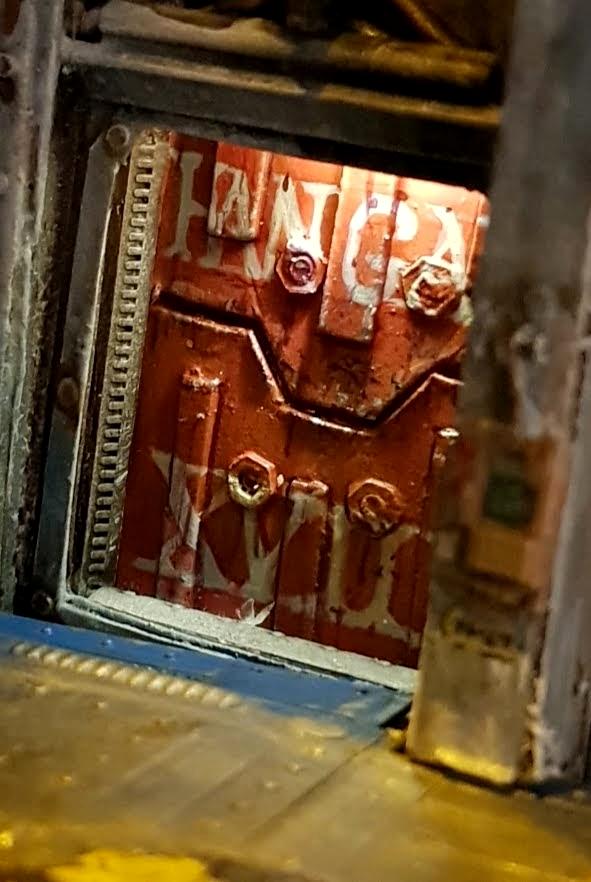Diorama, Starship, Detail of door