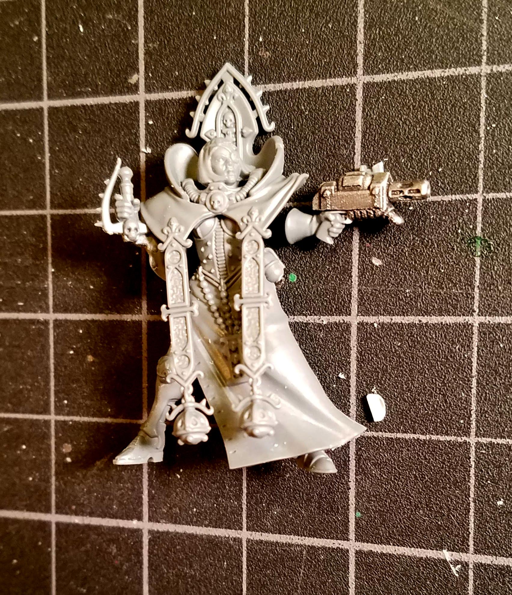 Building out the gun hand... still working on the right angle