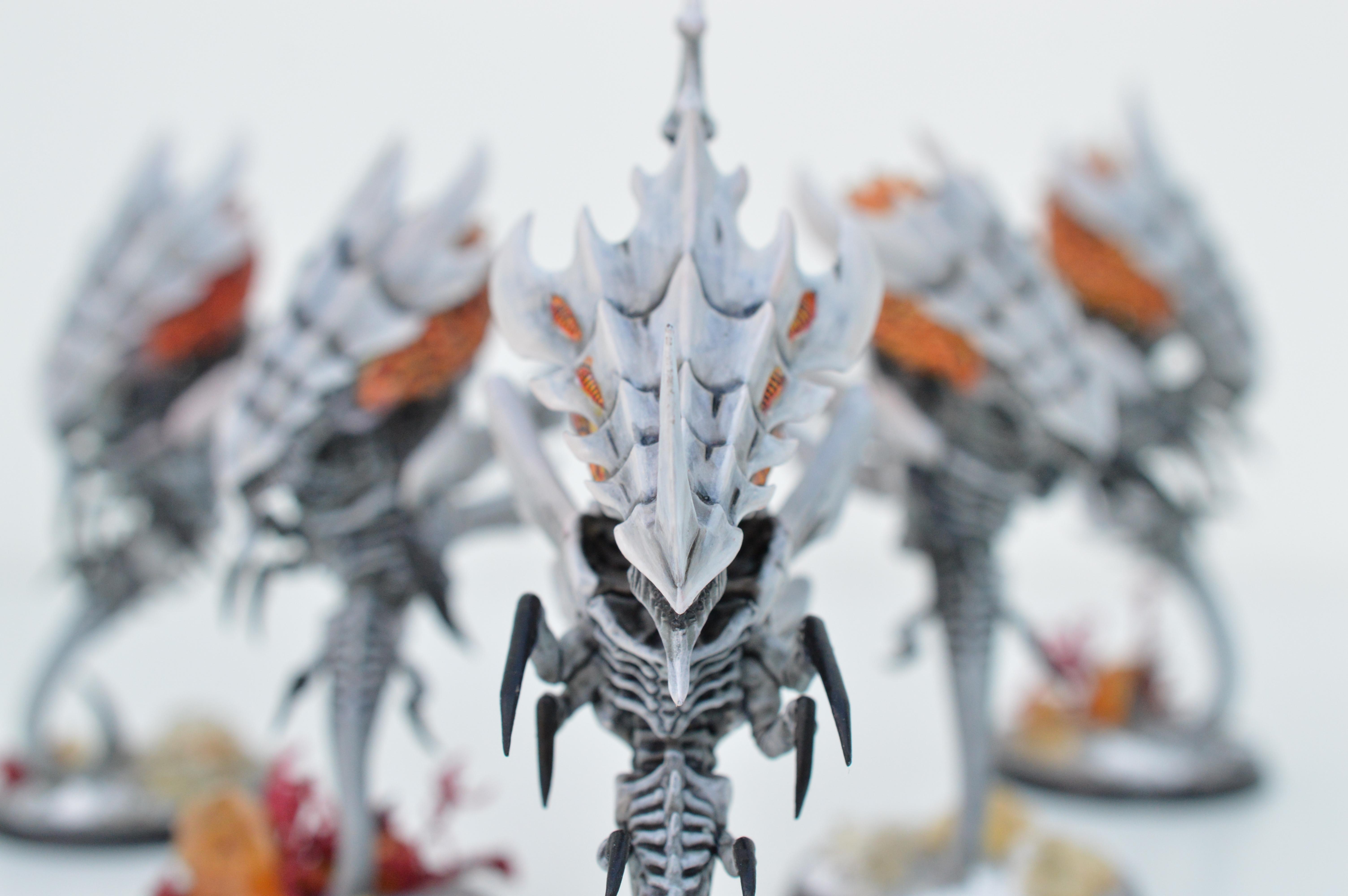 Black, Hive Fleet Typhon, Red, Tyranids, White