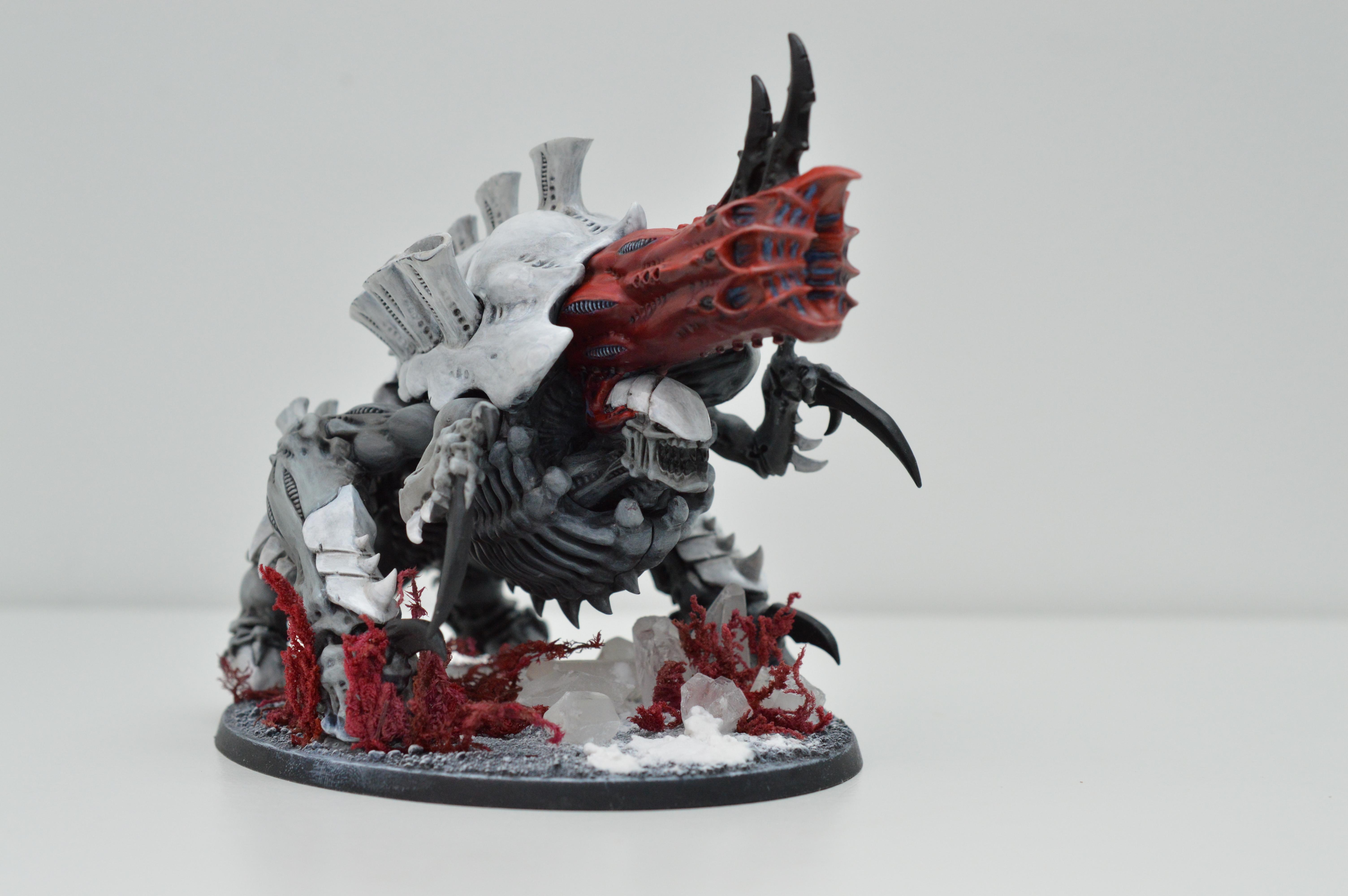 Black, Hive Fleet Typhon, Red, Tyranids, White