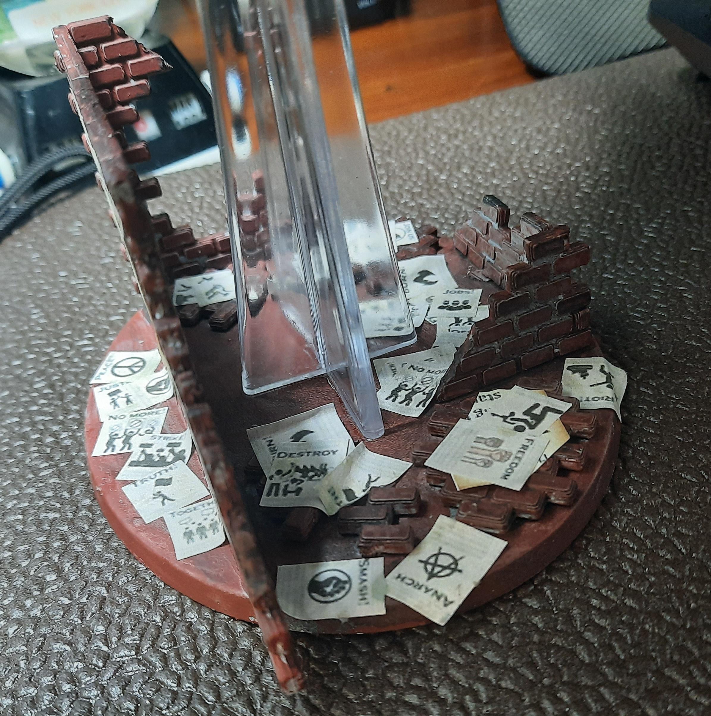 Adeptus Arbites, Base, Imperial Guard