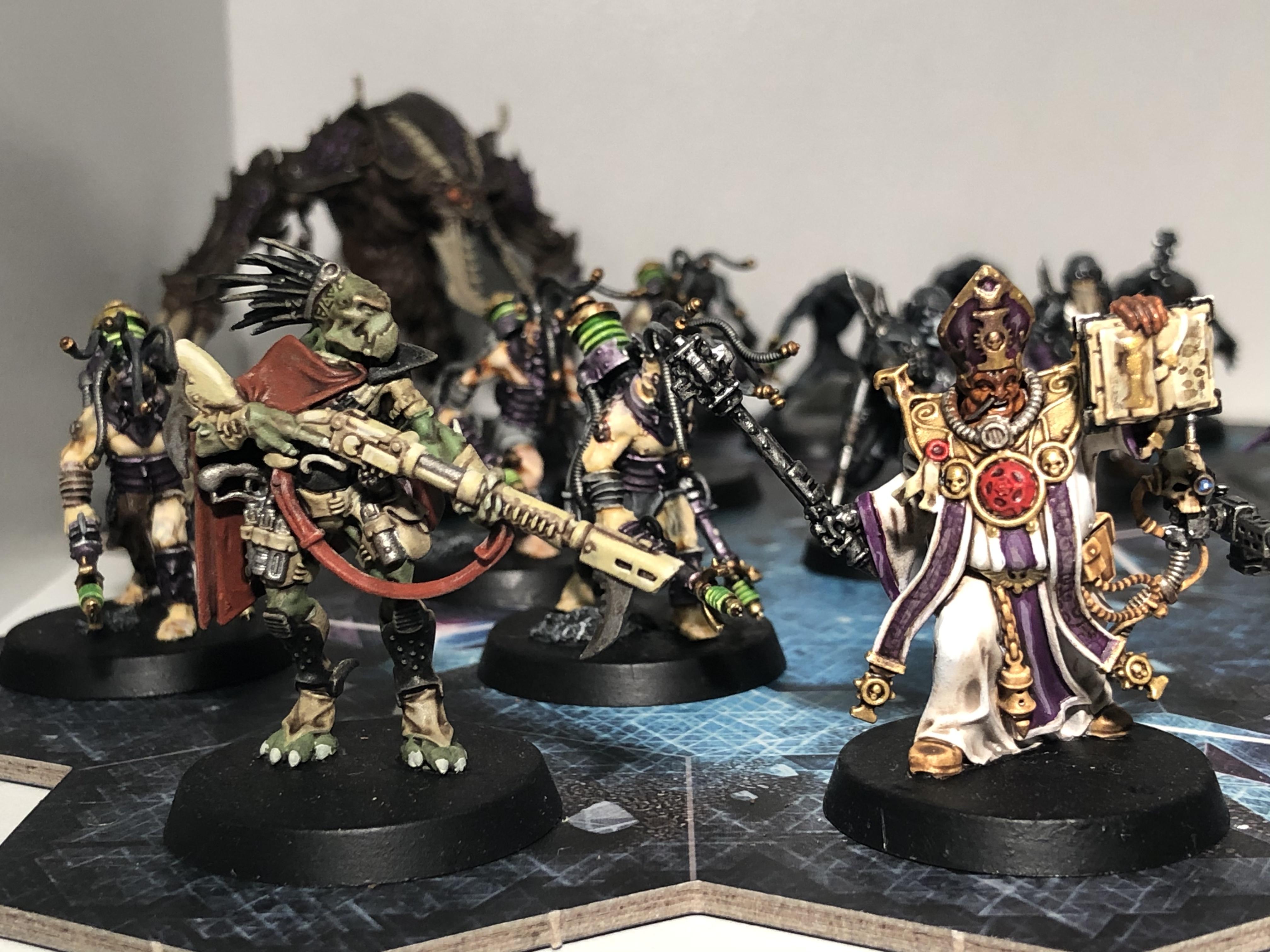Blackstone Fortress, Dahyak Grehk, Imperial Preacher, Kroot Tracker, Thadeus The Purifier, Warhammer 40,000, Warhammer Quest