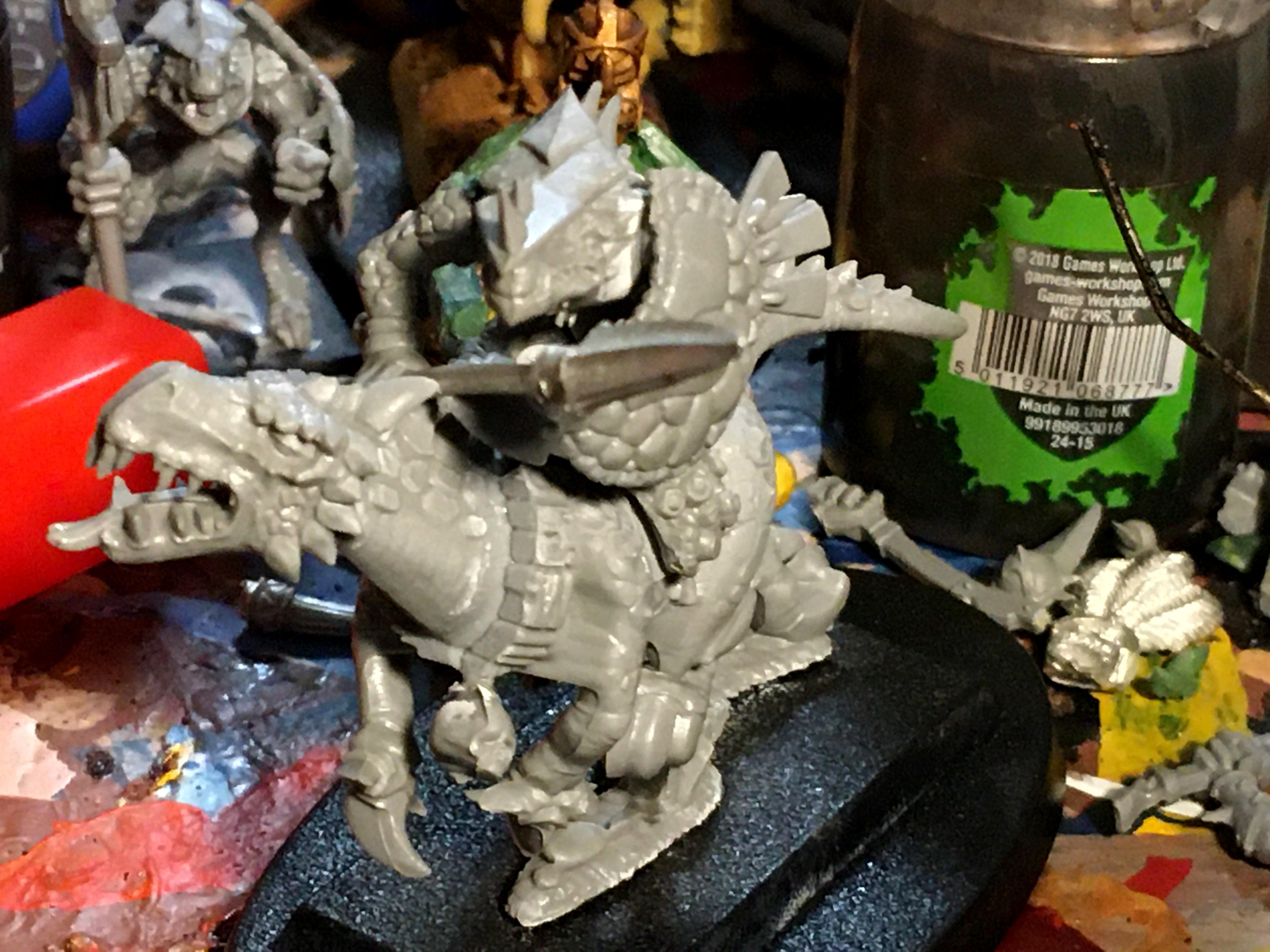 Age Of Sigmar, Conversion, Greenstuff, Lizardmen, Molding, Reptile, Saurus, Sculpting, Seraphon, Shield, Skinks, Slann