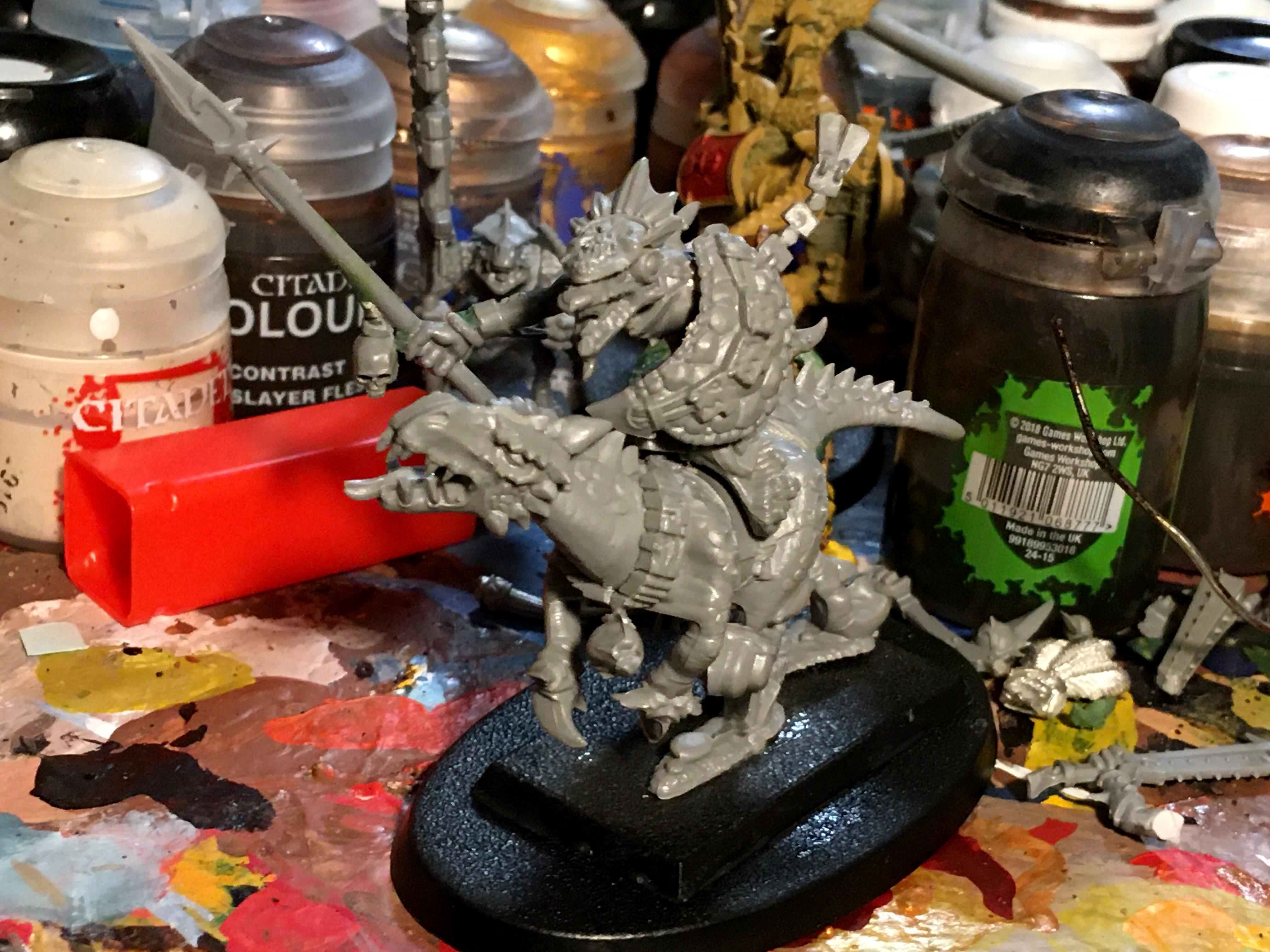 Age Of Sigmar, Conversion, Greenstuff, Lizardmen, Molding, Reptile, Saurus, Sculpting, Seraphon, Shield, Skinks, Slann