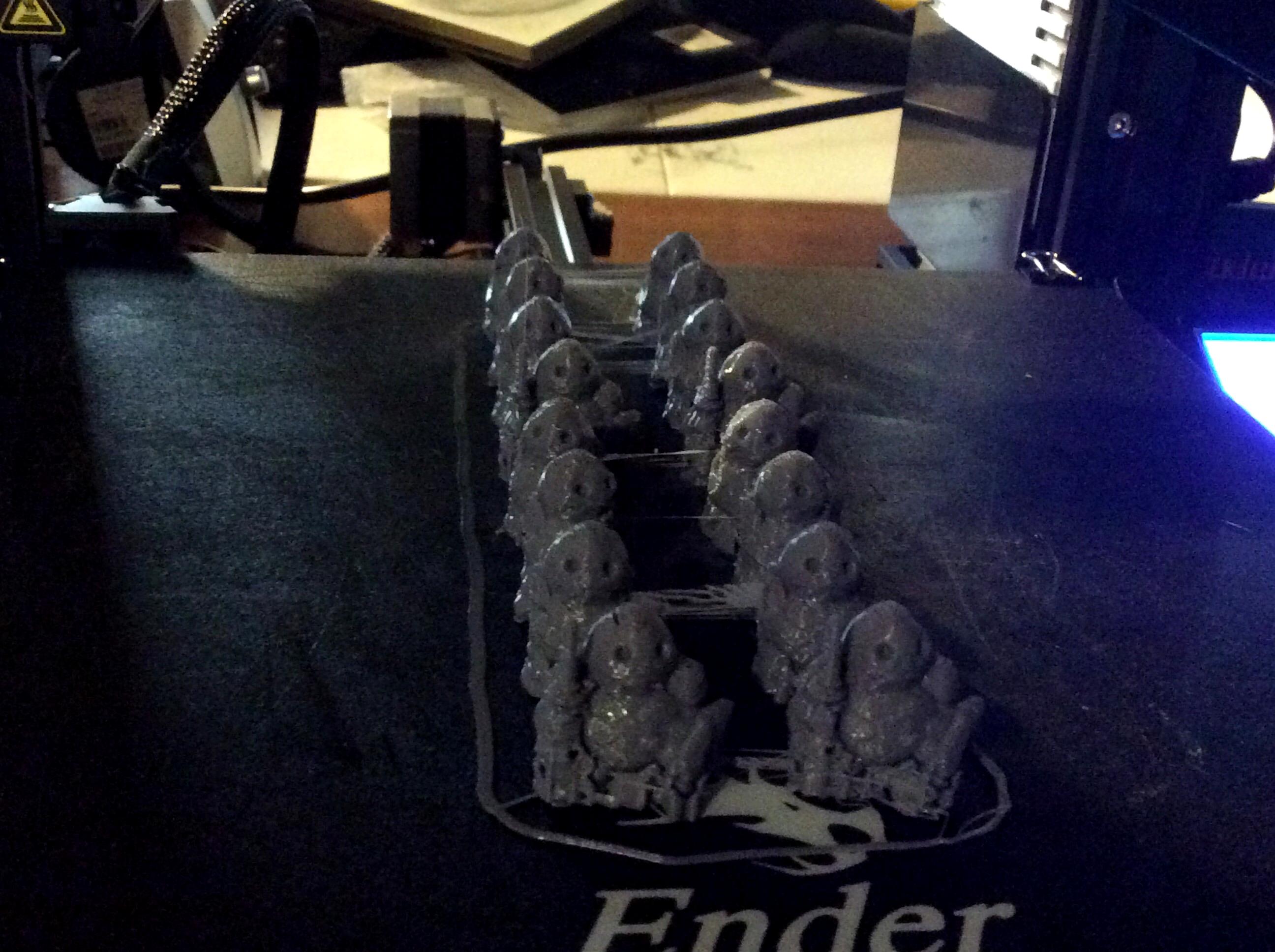 16 clod soldiers