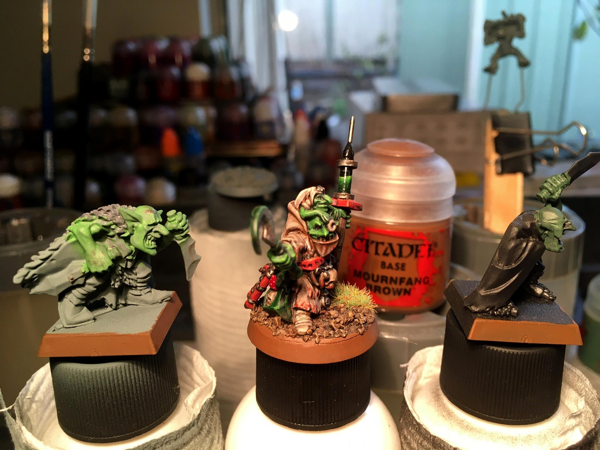 Experiment, Rim, Mournfang Brown vs Calthan Brown rim, Experiment