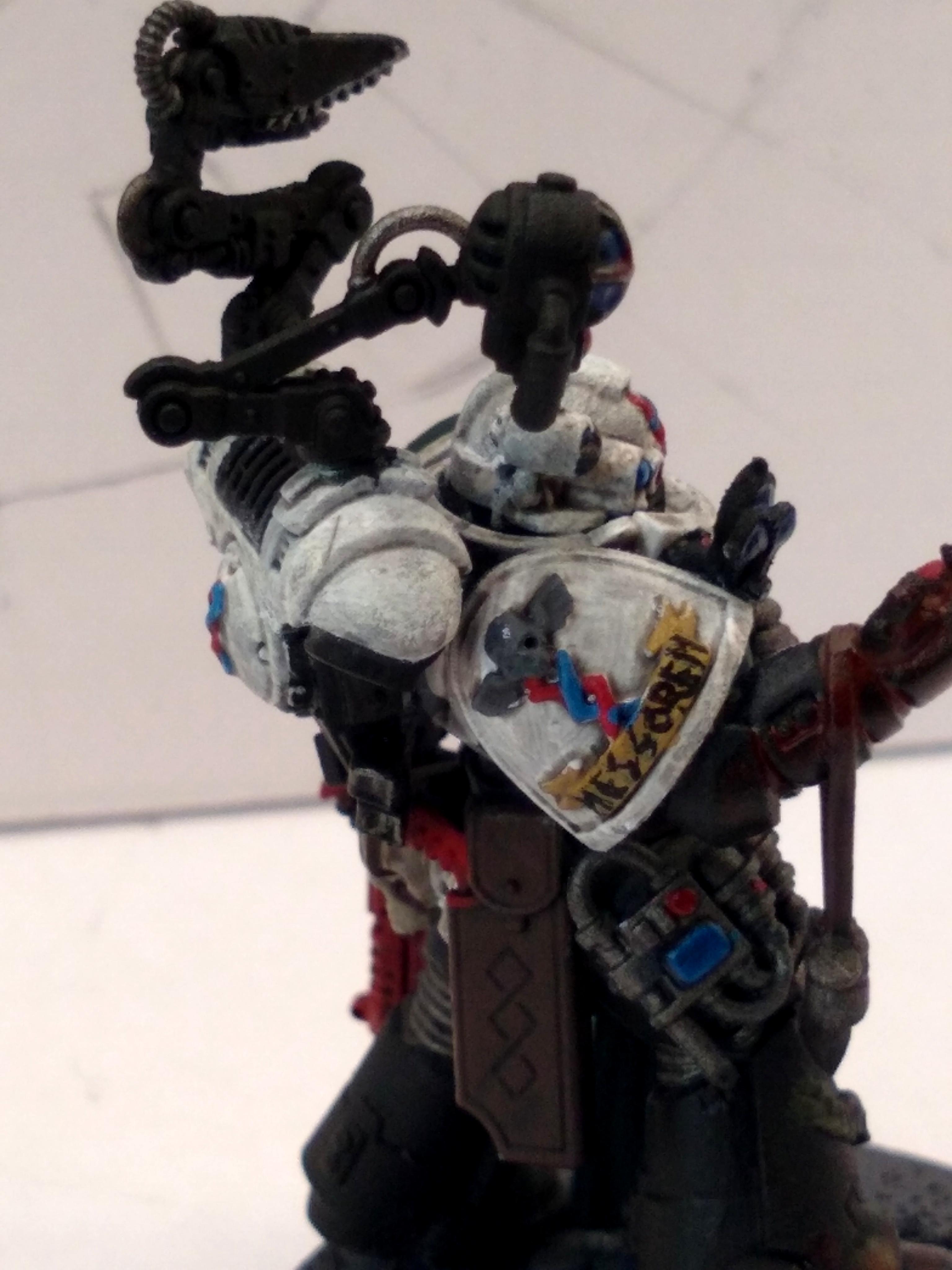Redeemer, Redeemer primaris apothecary