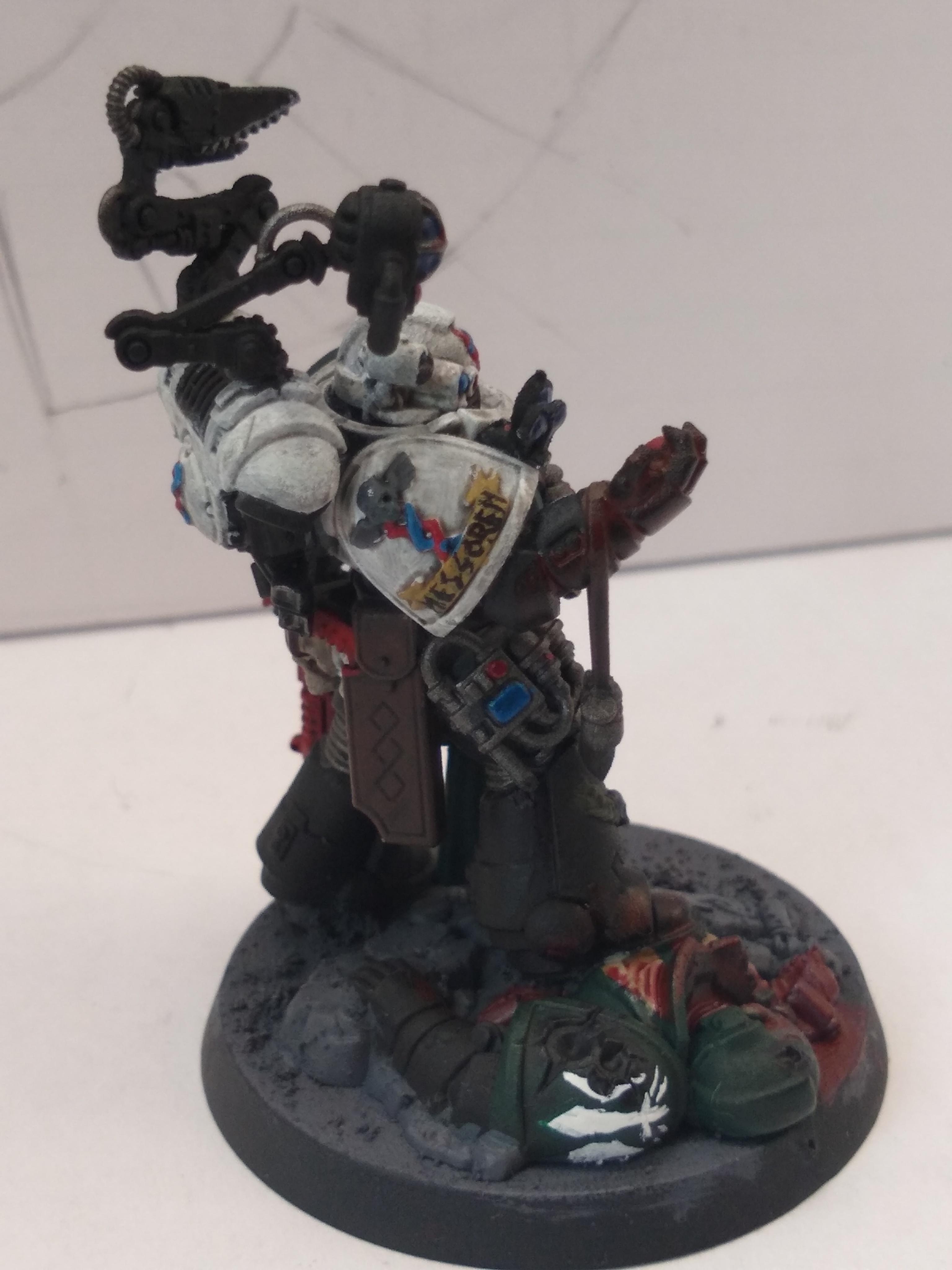 Redeemer, Redeemer primaris apothecary