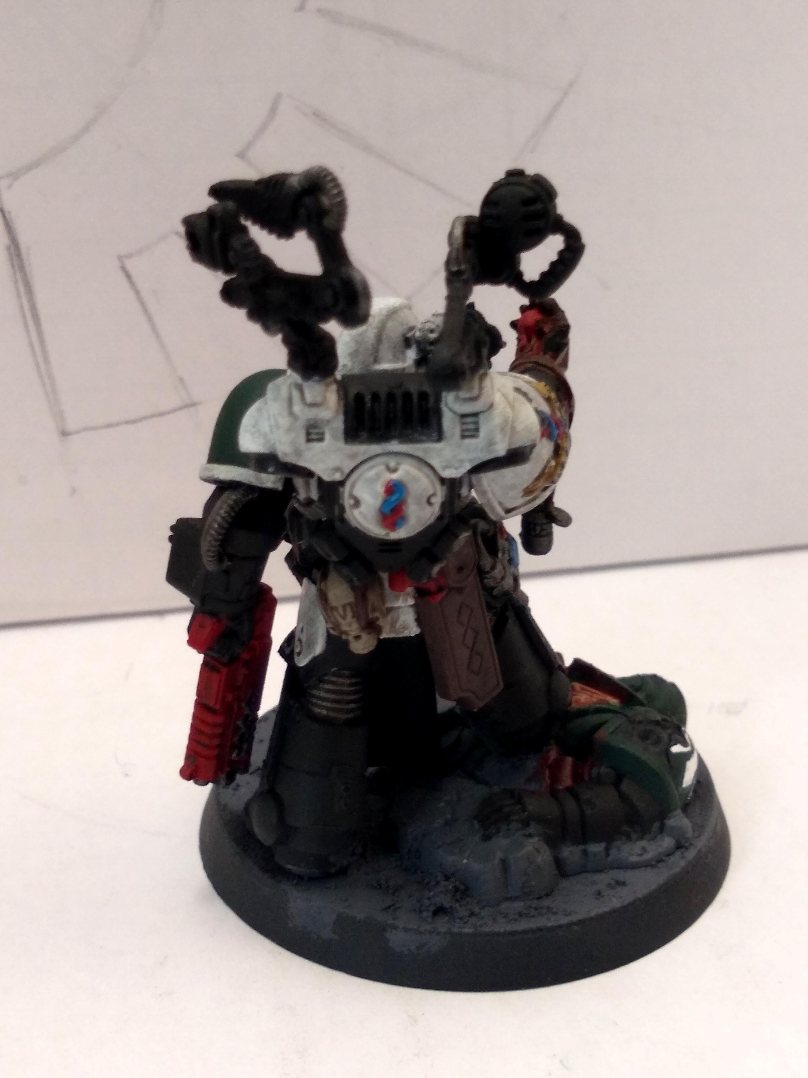 Redeemer, Redeemer primaris apothecary