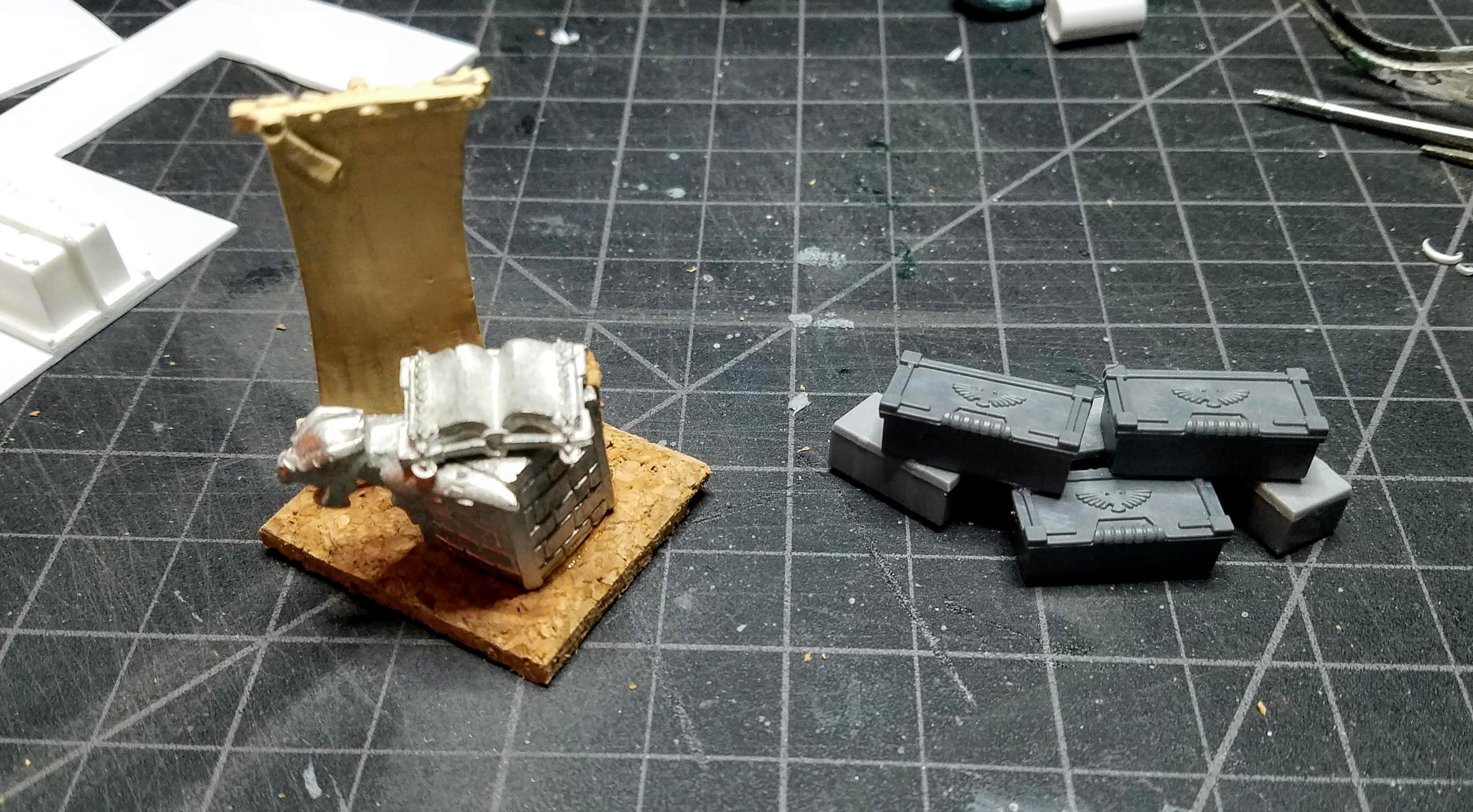 Floor-mounted features