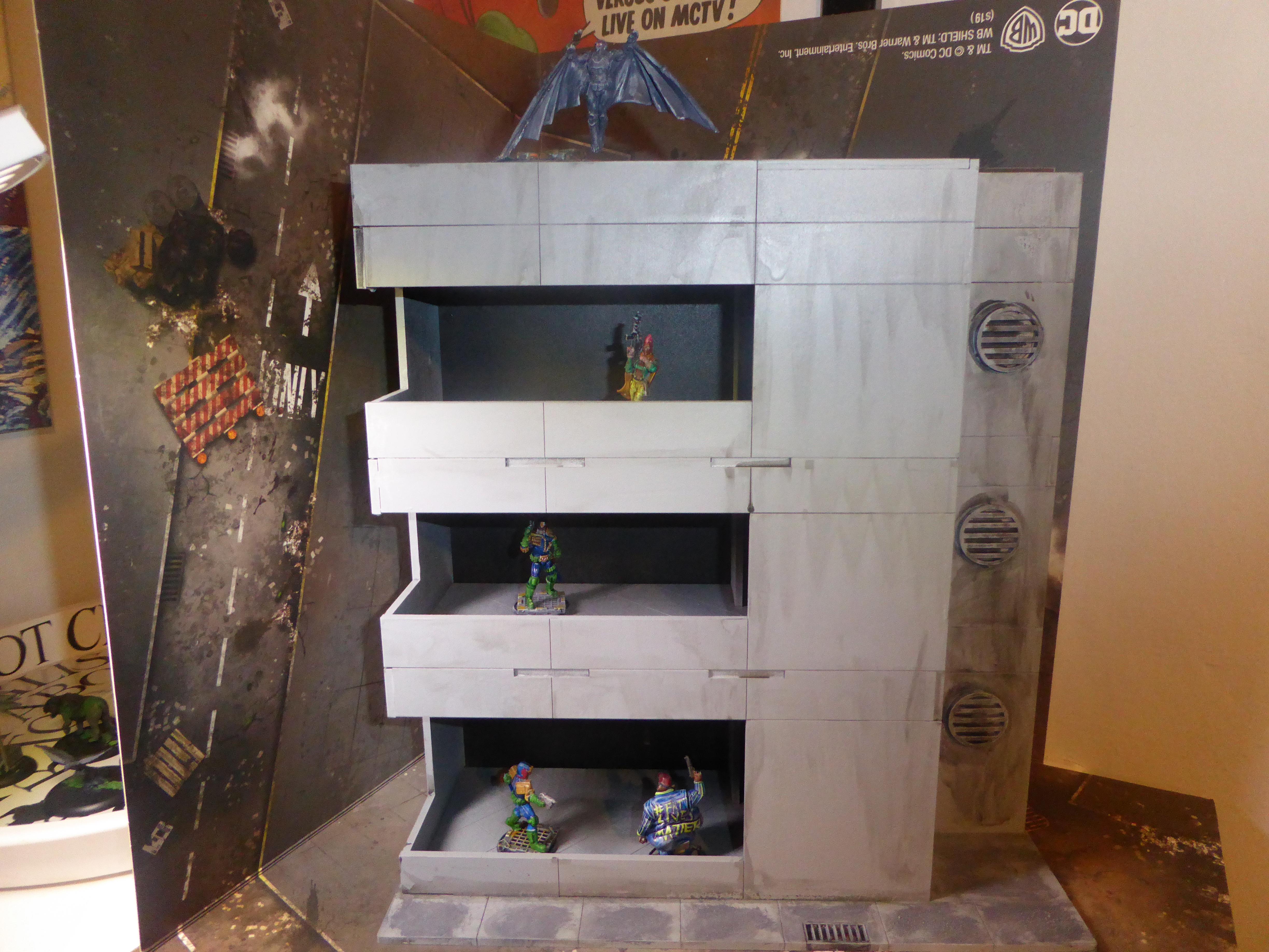 Brutal Cities Dredd rear