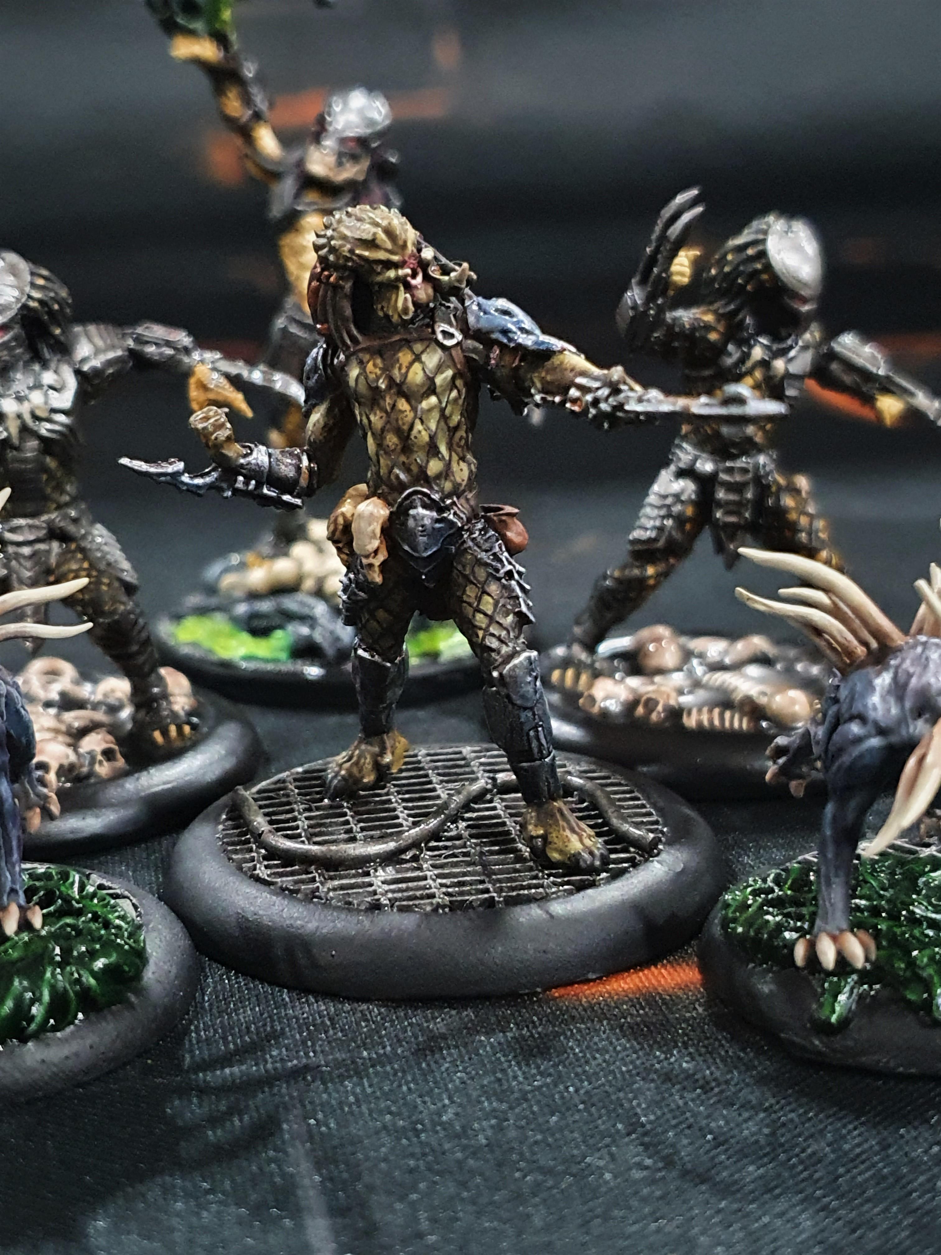 Avp, Predators, Prodos