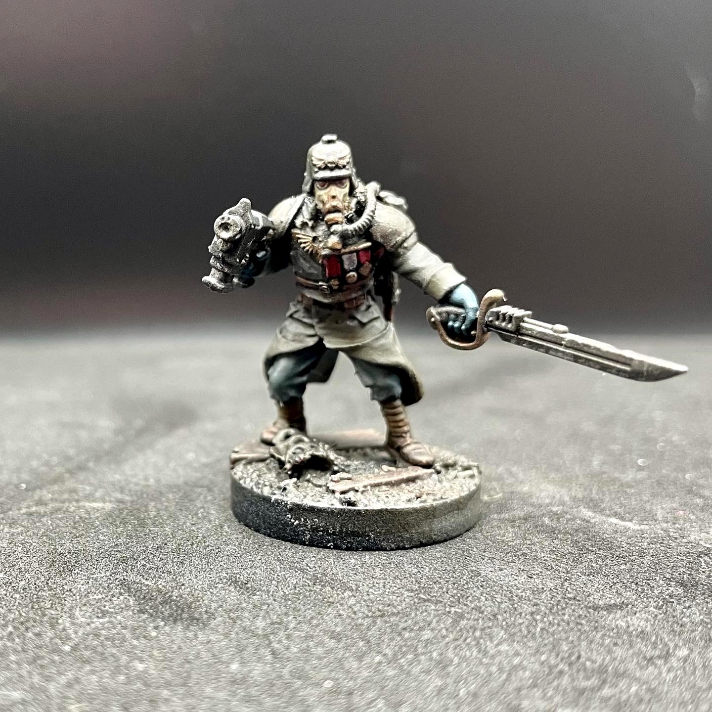 Commander Front