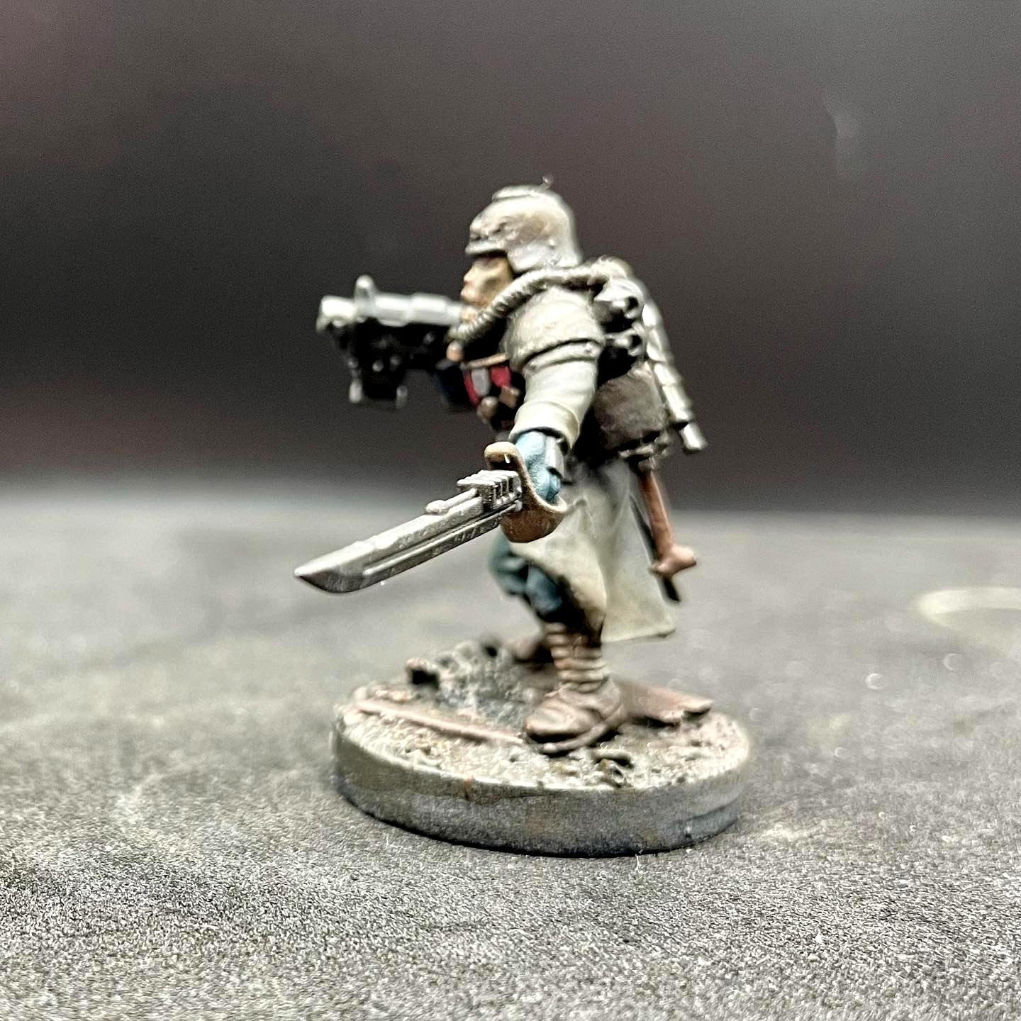 Commander Side on 2