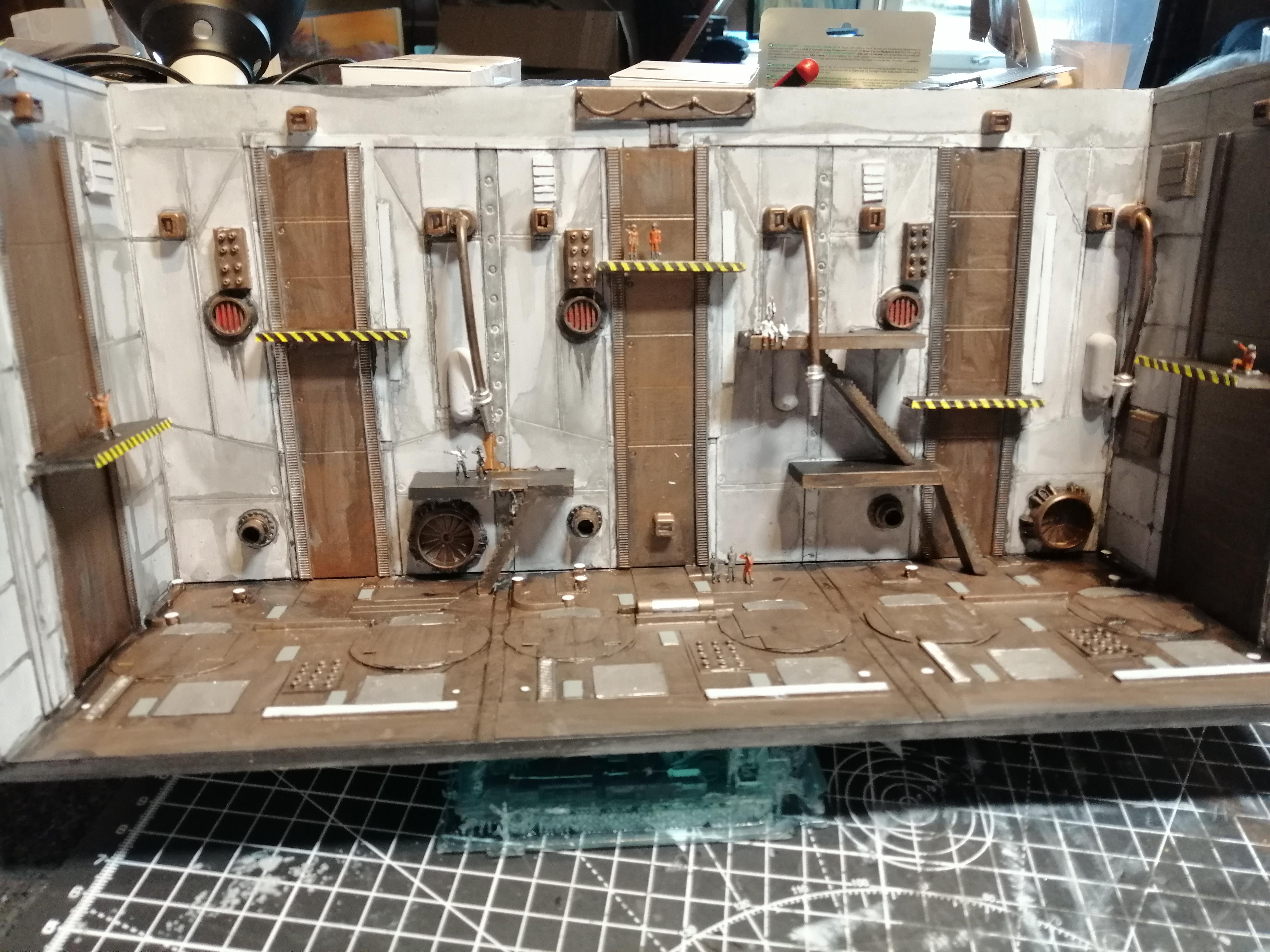 1/144 scale hangar